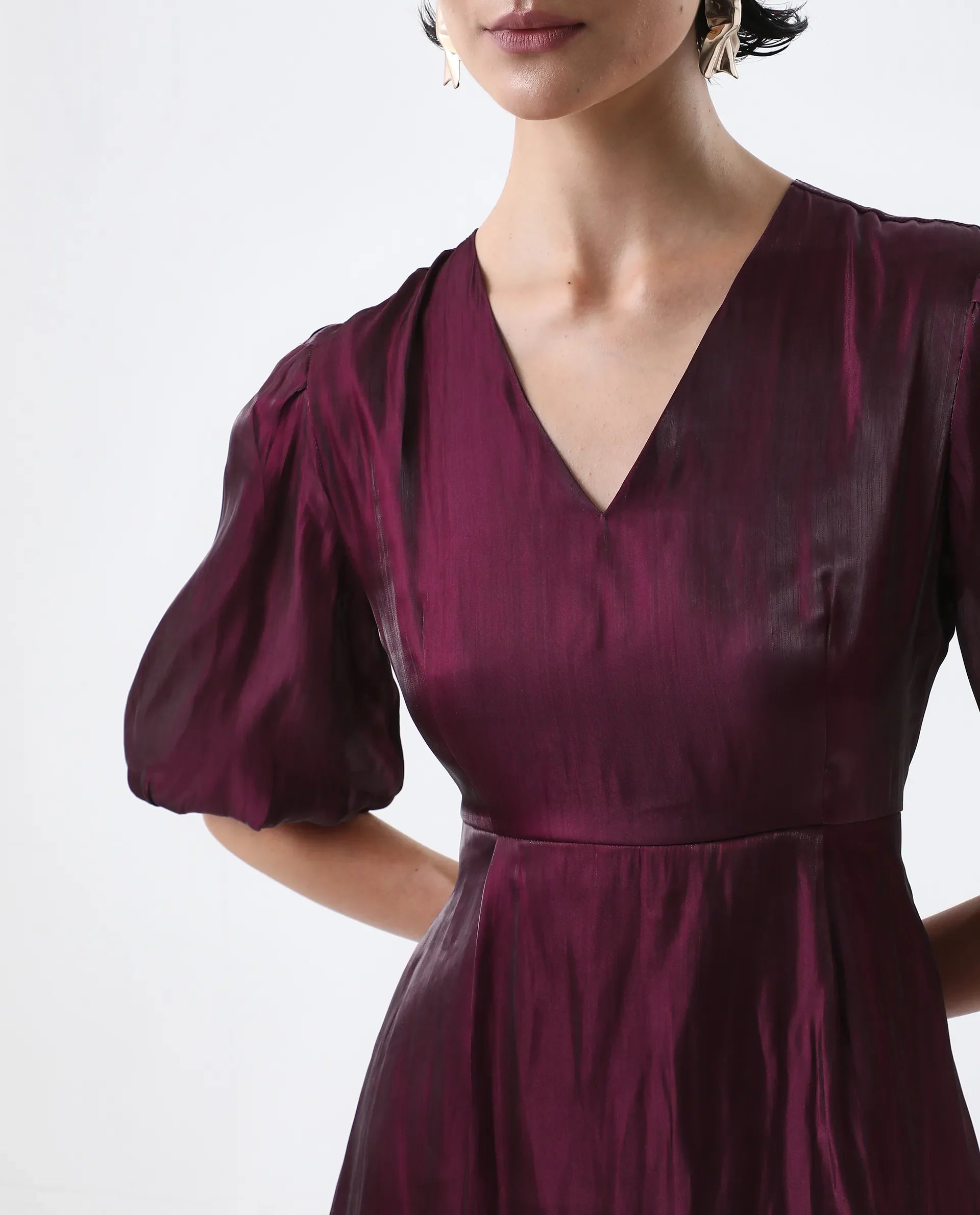 Rareism Women's Avilia Maroon Polyester Round Neck Fit And Flare Plain Midi Dress