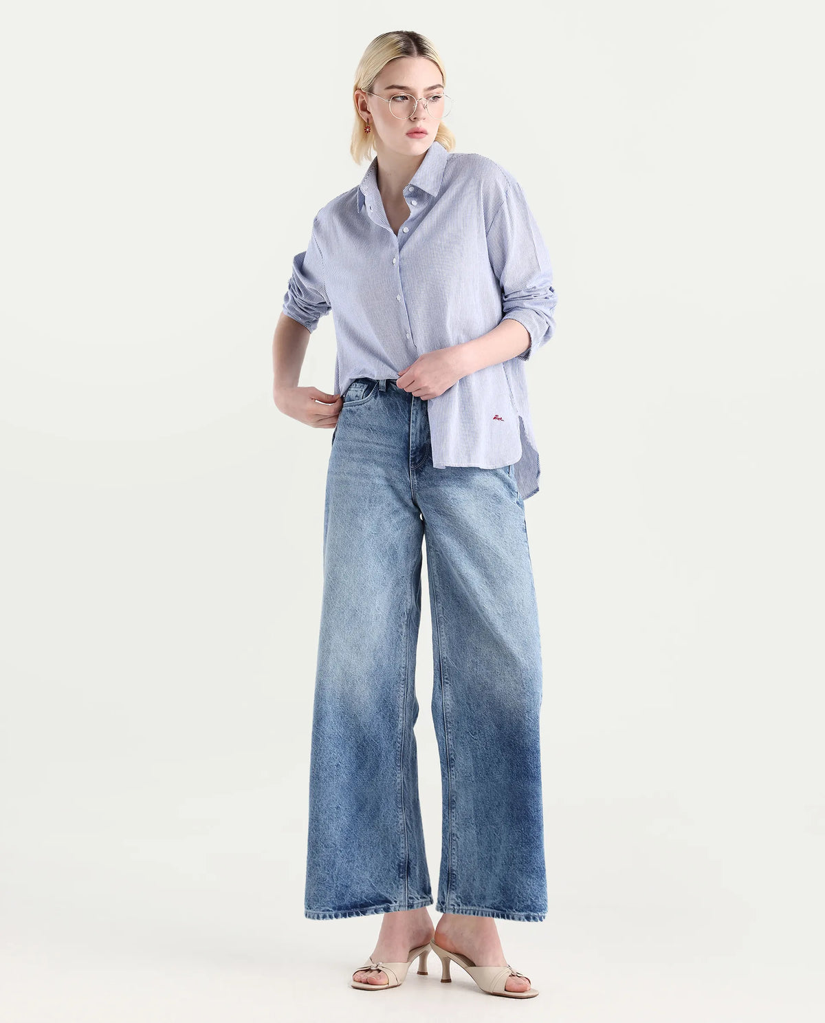 Rareism Women's Avilony Light Blue Cotton Spread Collar Boxy Fit Shirt