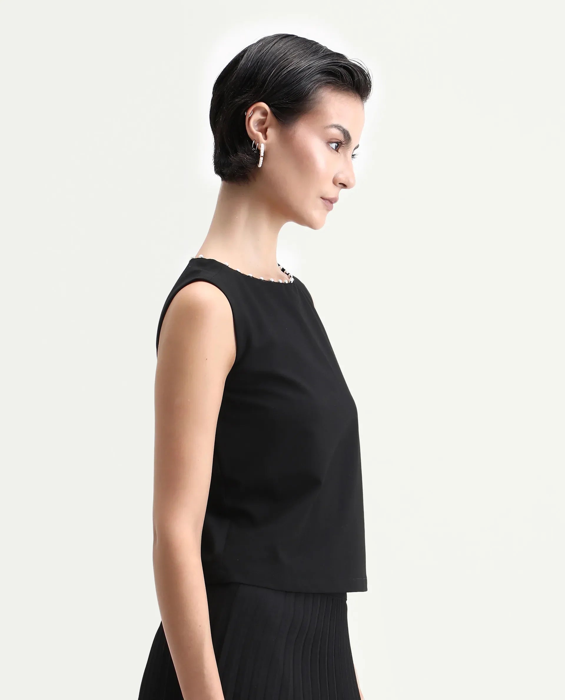 Rareism Women's Avisa Black Lycra Blend Boat Neck Boxy Fit Plain Top