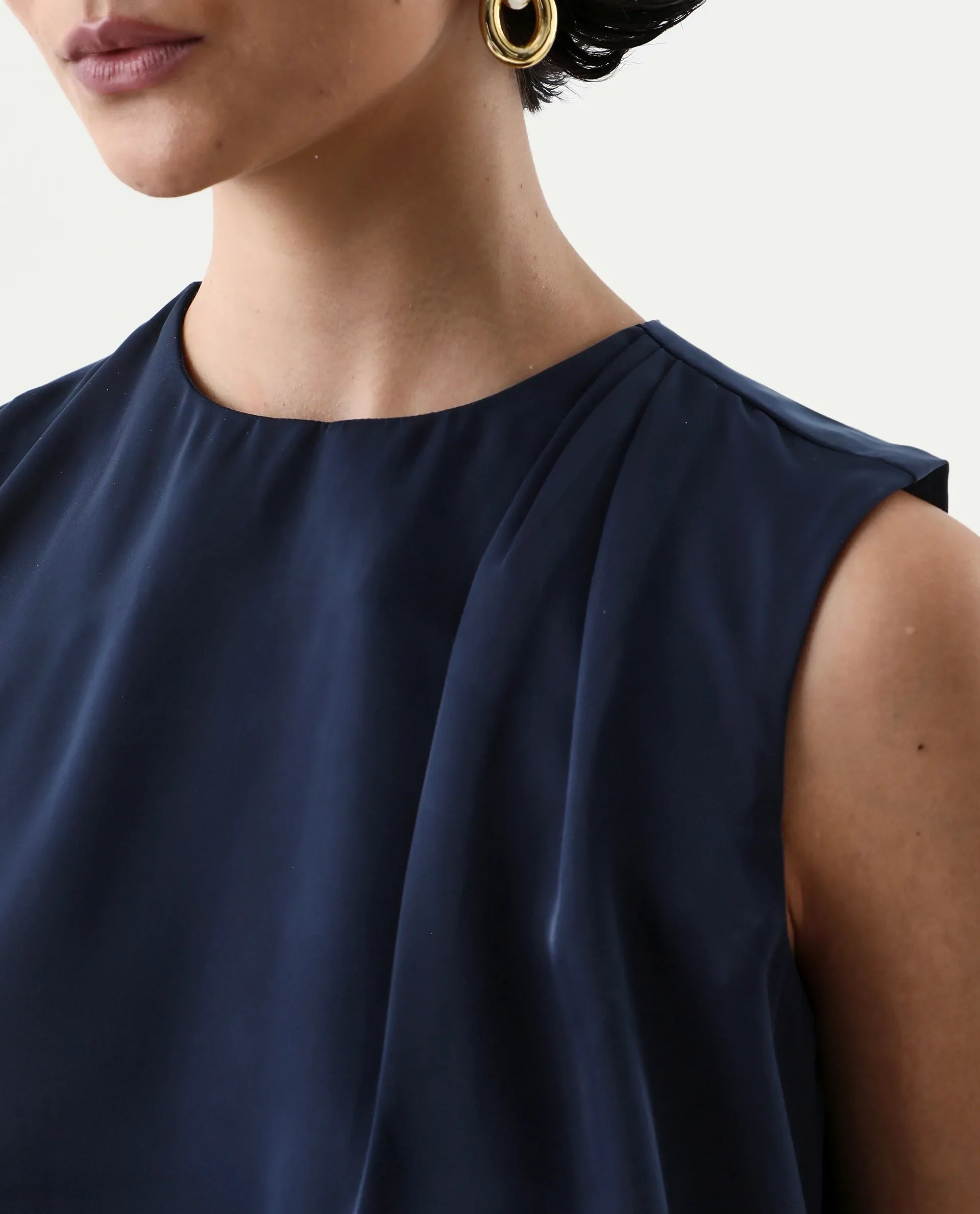 Rareism Women's Aviso Navy Polyester Round Neck Regular Fit Plain Top