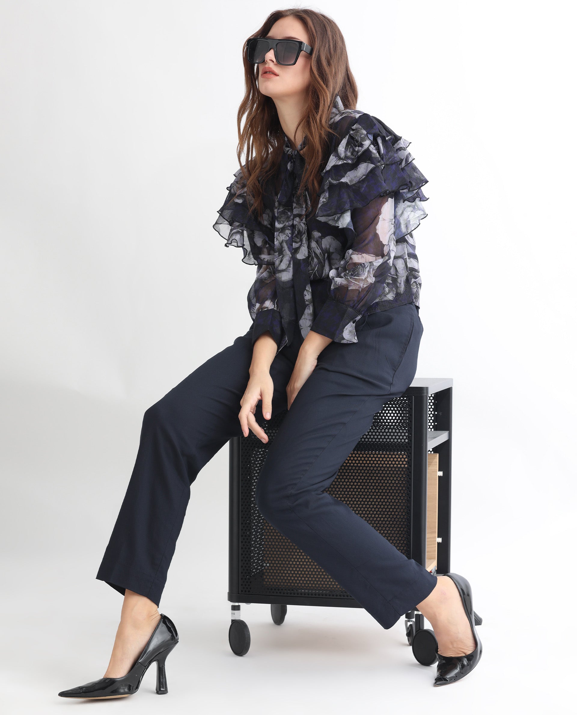 Rareism Women's Ayka Dusky Purple Polyester V-Neck Floral Print Cuffed Sleeve Regular Fit Top