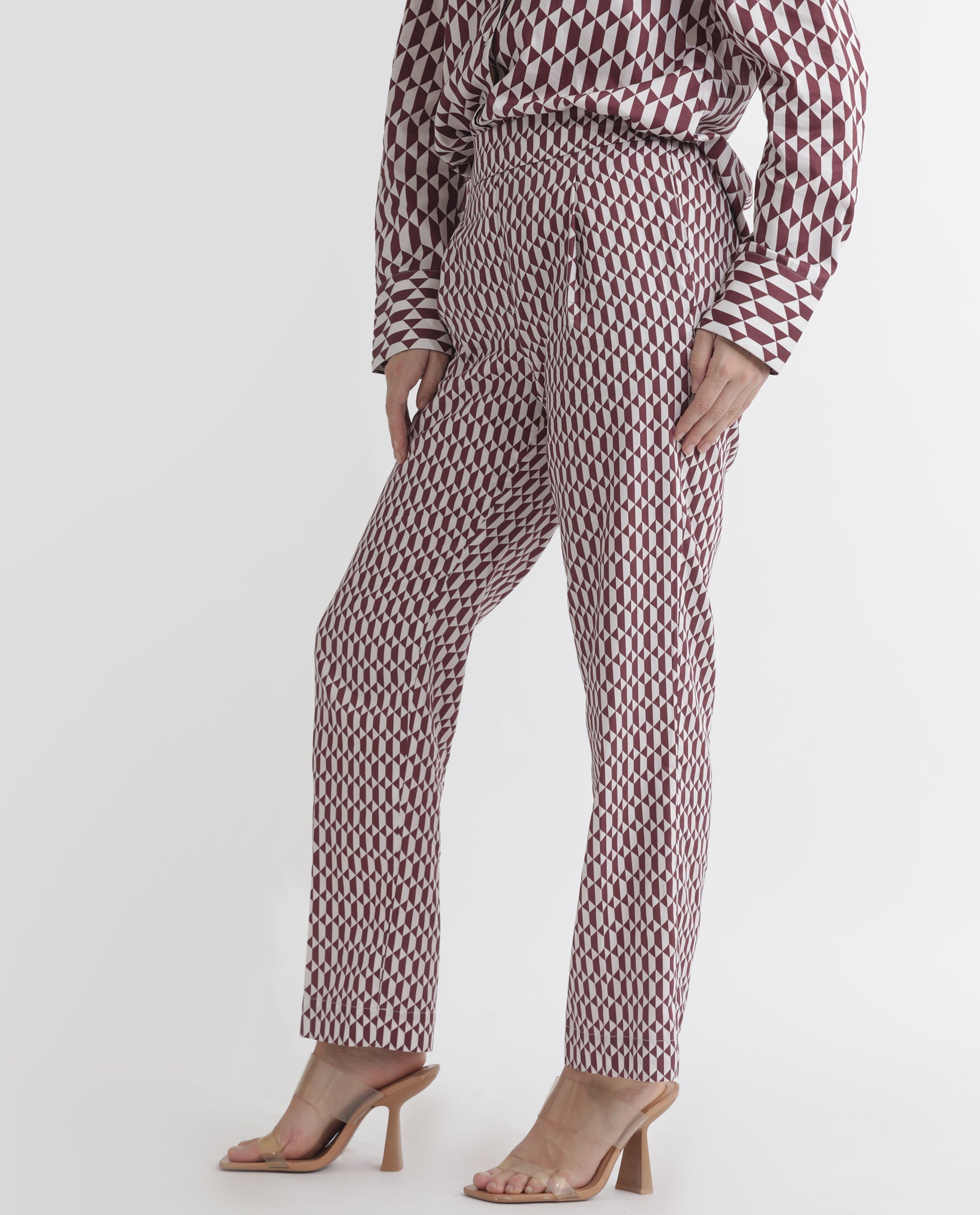 Rareism Women Azsure-B Light Brown Cotton Fabric Tailored Fit Geometric Print Ankle Length Trousers
