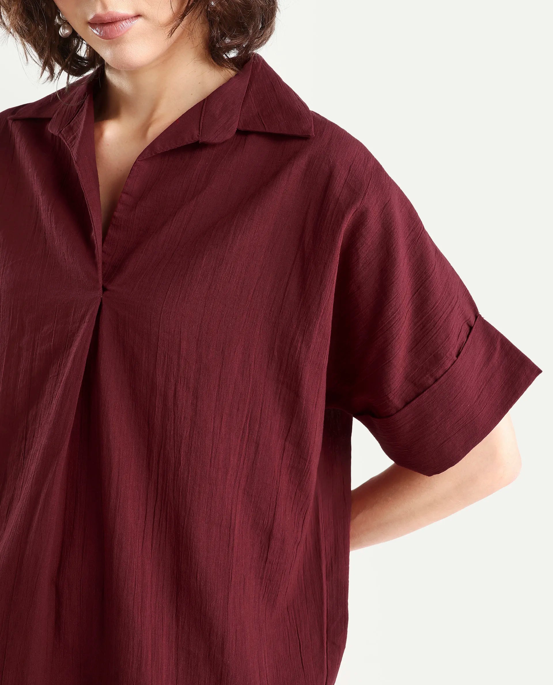 Rareism Women's Azzure Dark Red Cotton Half Sleeve Jonny Collar Boxy Fit plain Top