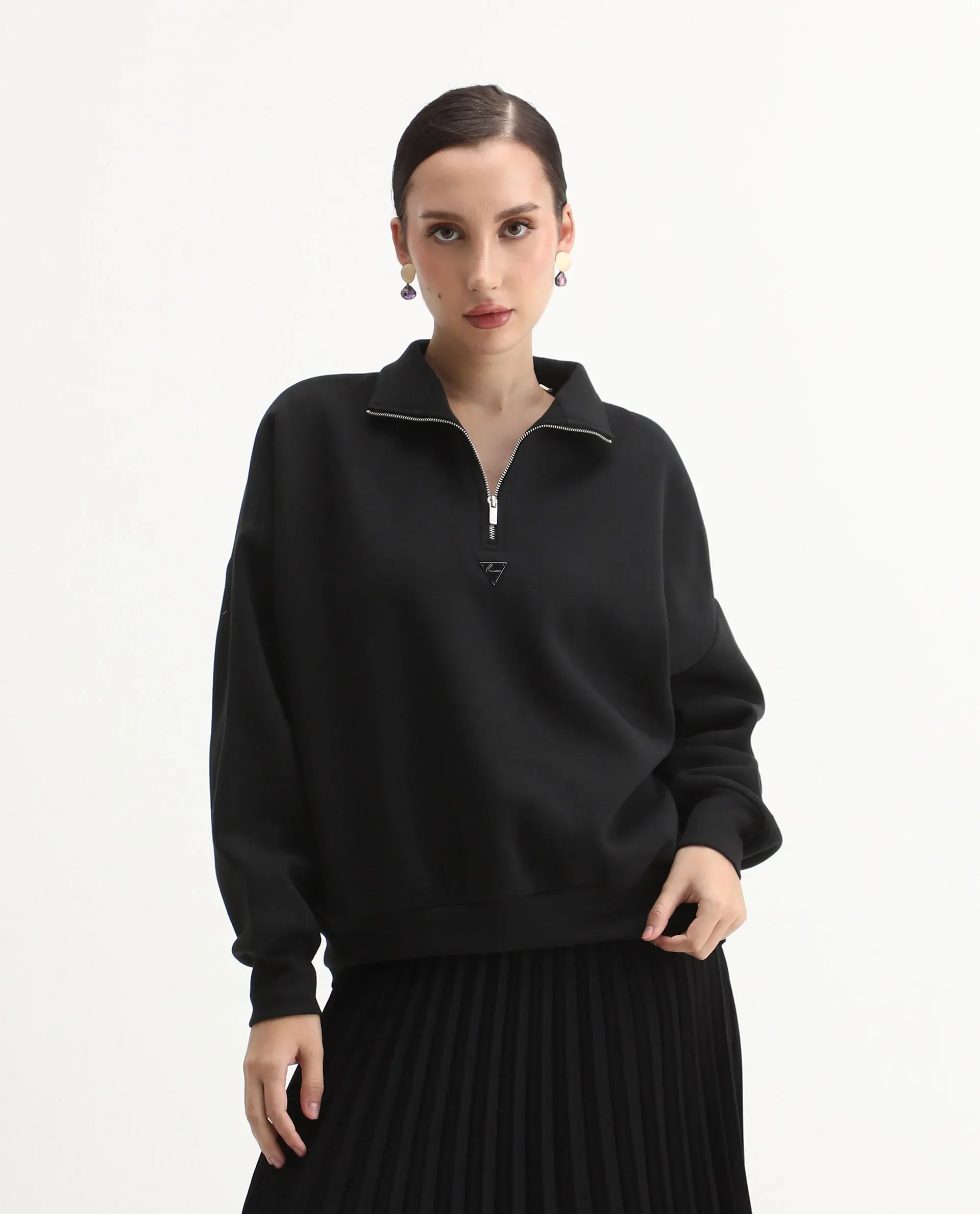 Rareism Women's Ario Black Cotton Blend Fabric Spread Collar Relaxed Fit Printed Sweatshirt