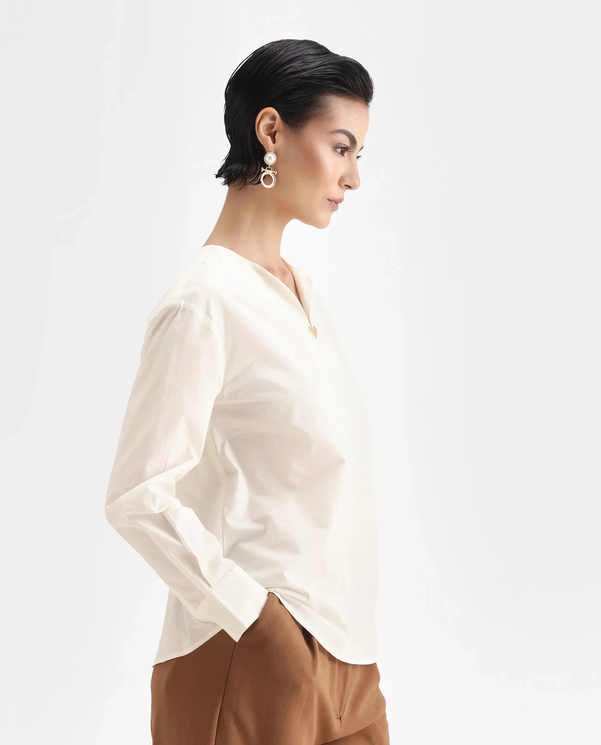 Rareism Women Nura White Collared Neck Button Closure Plain Top