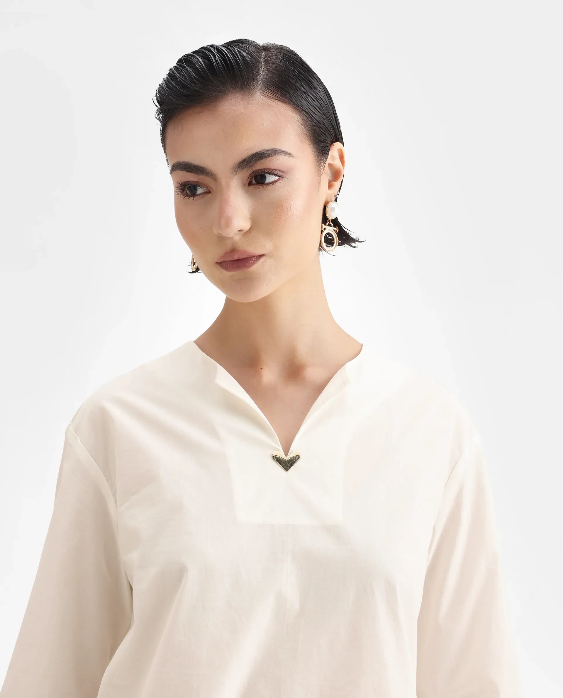 Rareism Women Nura White Collared Neck Button Closure Plain Top