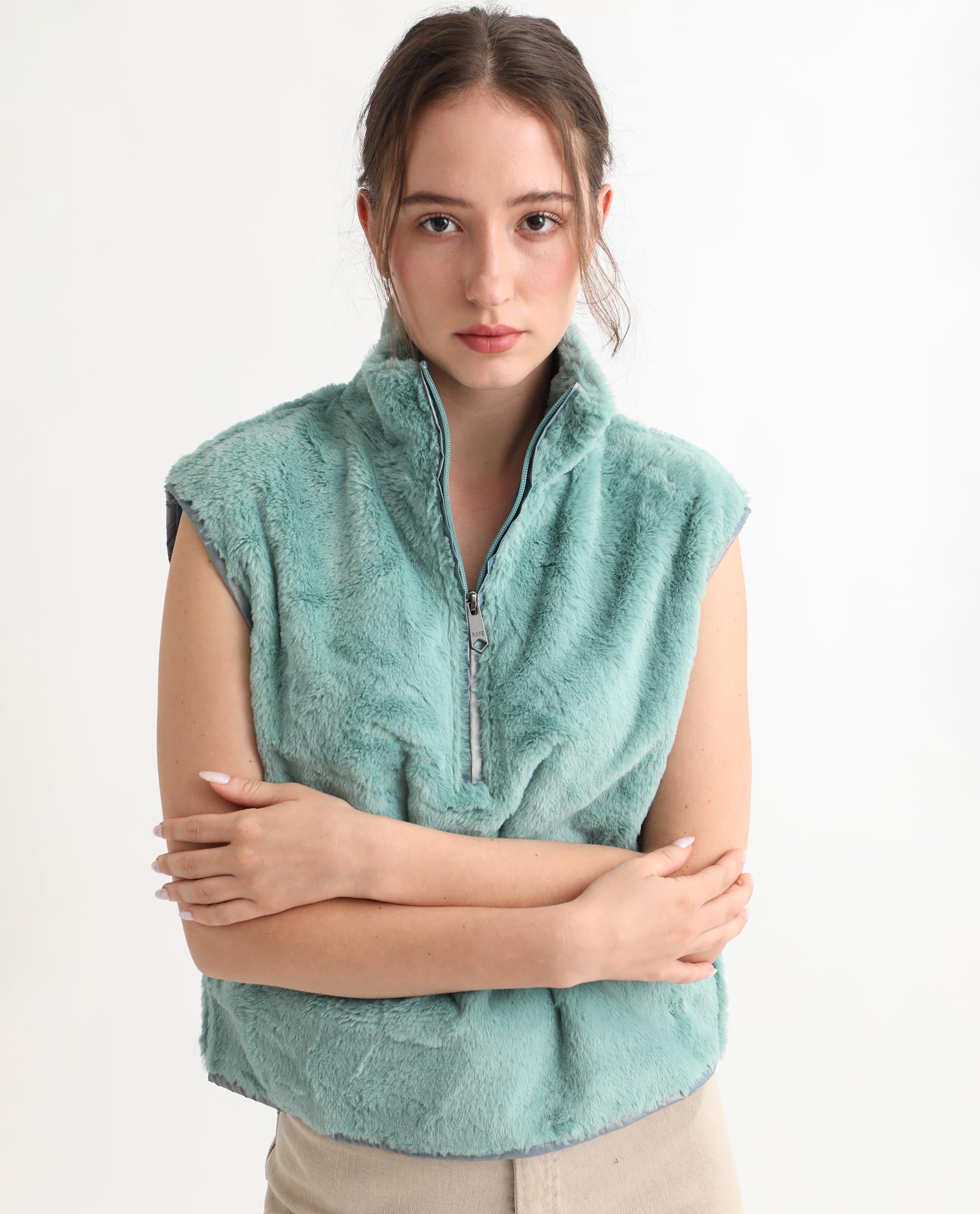 Rareism Women's Beauro Green Polyester Drop Collar Plain Sleeveless Regular Fit Sweater