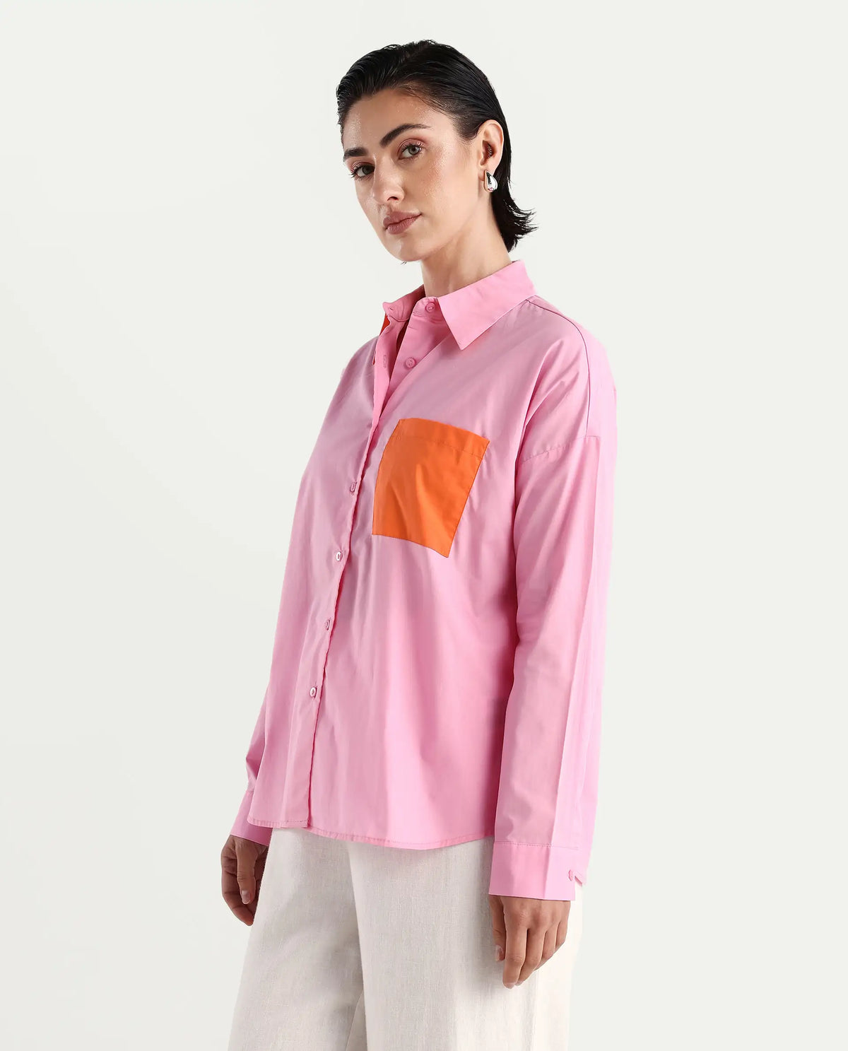 Rareism Women's Bereio Pink Cotton Drop Collar Plain Cuffed Sleeve Regular Fit Shirt
