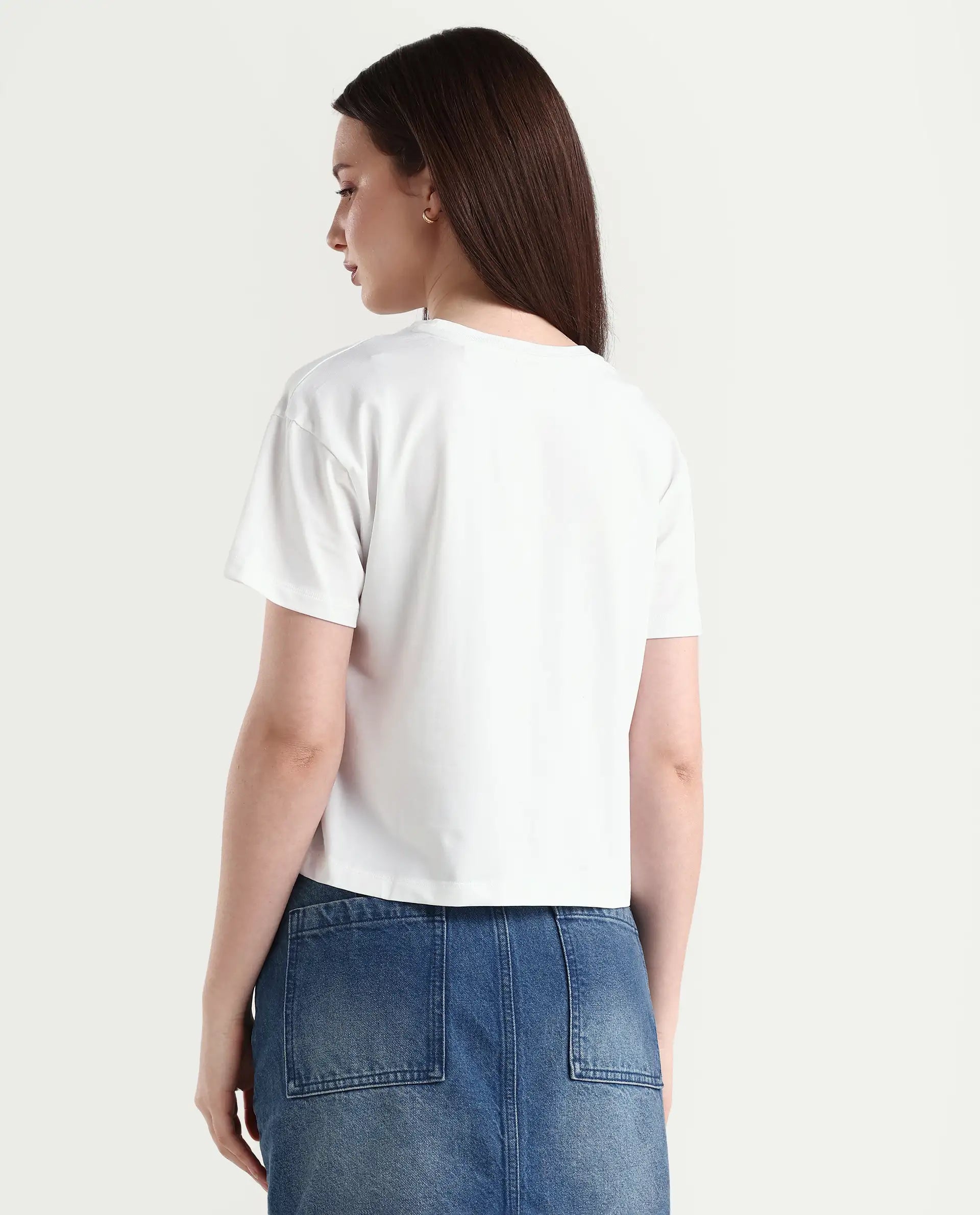 Rareism Women's Bharop Off White Cotton Crew Neck Graphic Print Crop Regular Fit T-Shirt