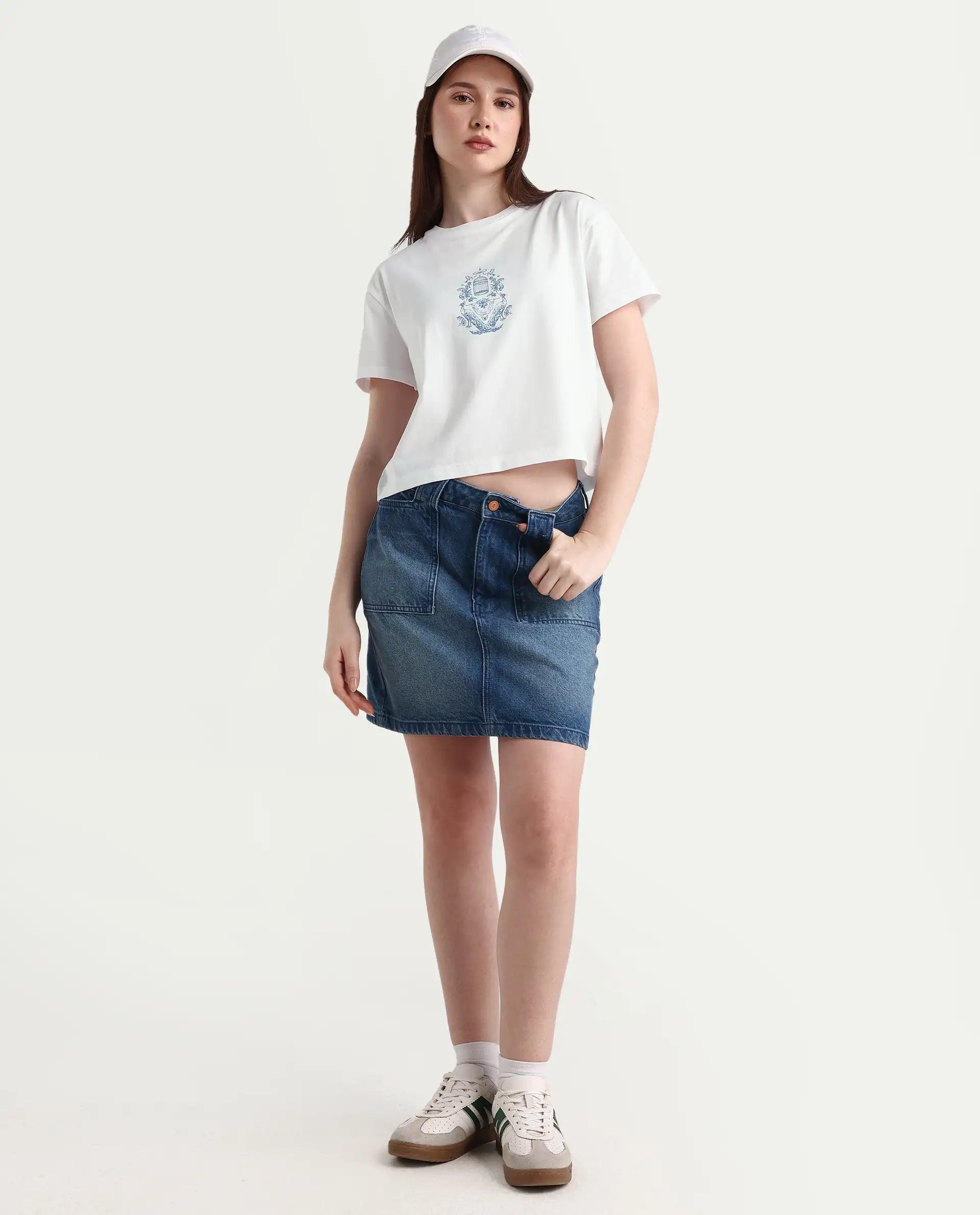 Rareism Women's Bharop Off White Cotton Crew Neck Graphic Print Crop Regular Fit T-Shirt
