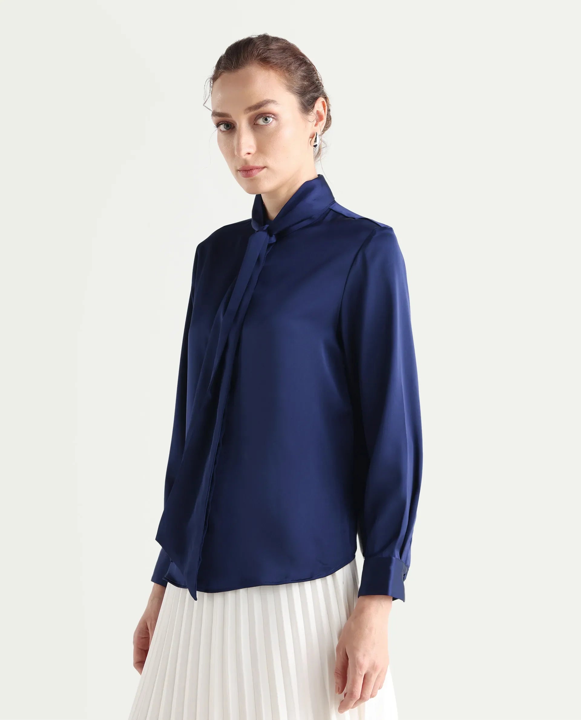 Rareism Women's Bingol Navy Cotton Mandarin Collar Plain Cuffed Sleeve Regular Fit Shirt