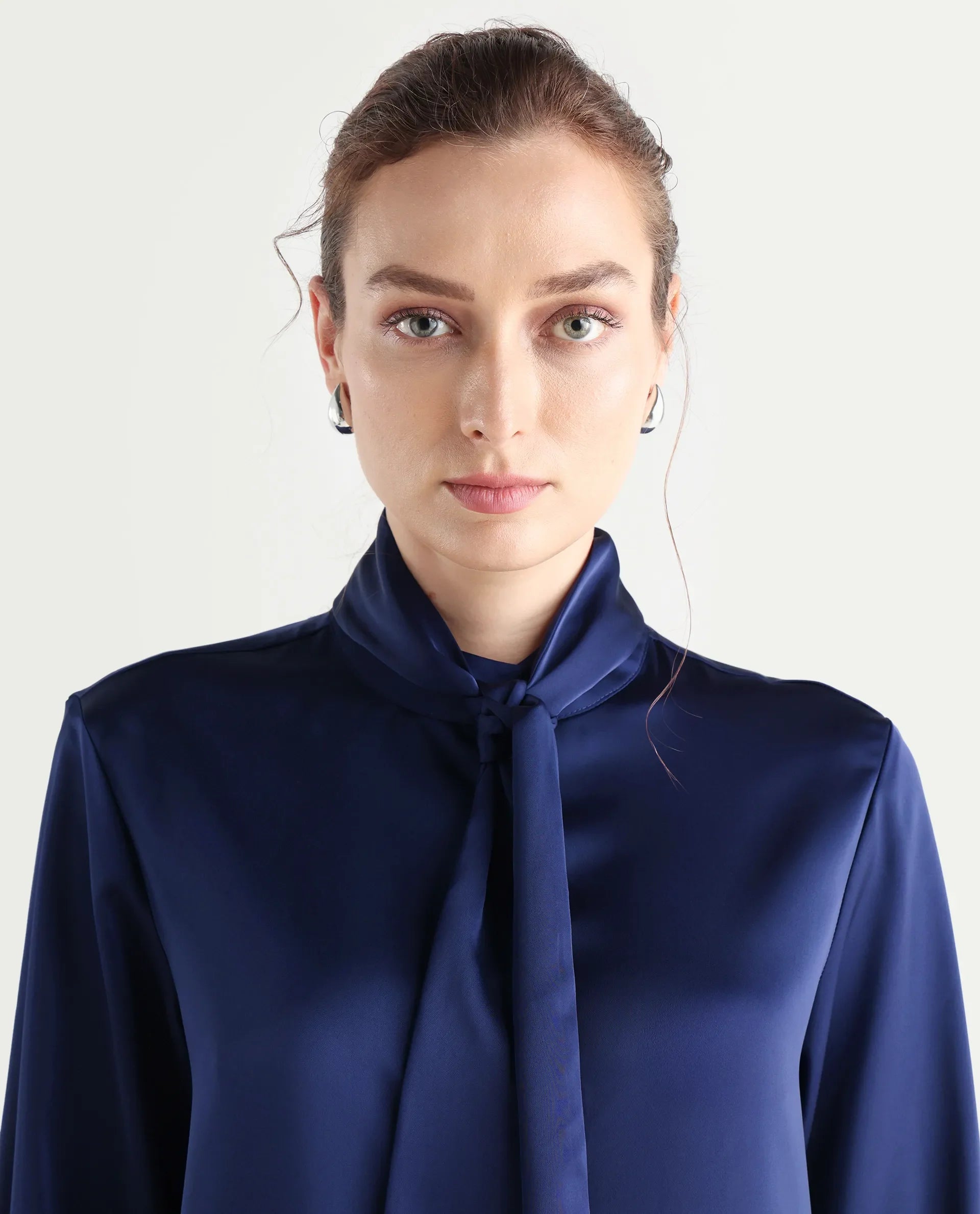 Rareism Women's Bingol Navy Cotton Mandarin Collar Plain Cuffed Sleeve Regular Fit Shirt