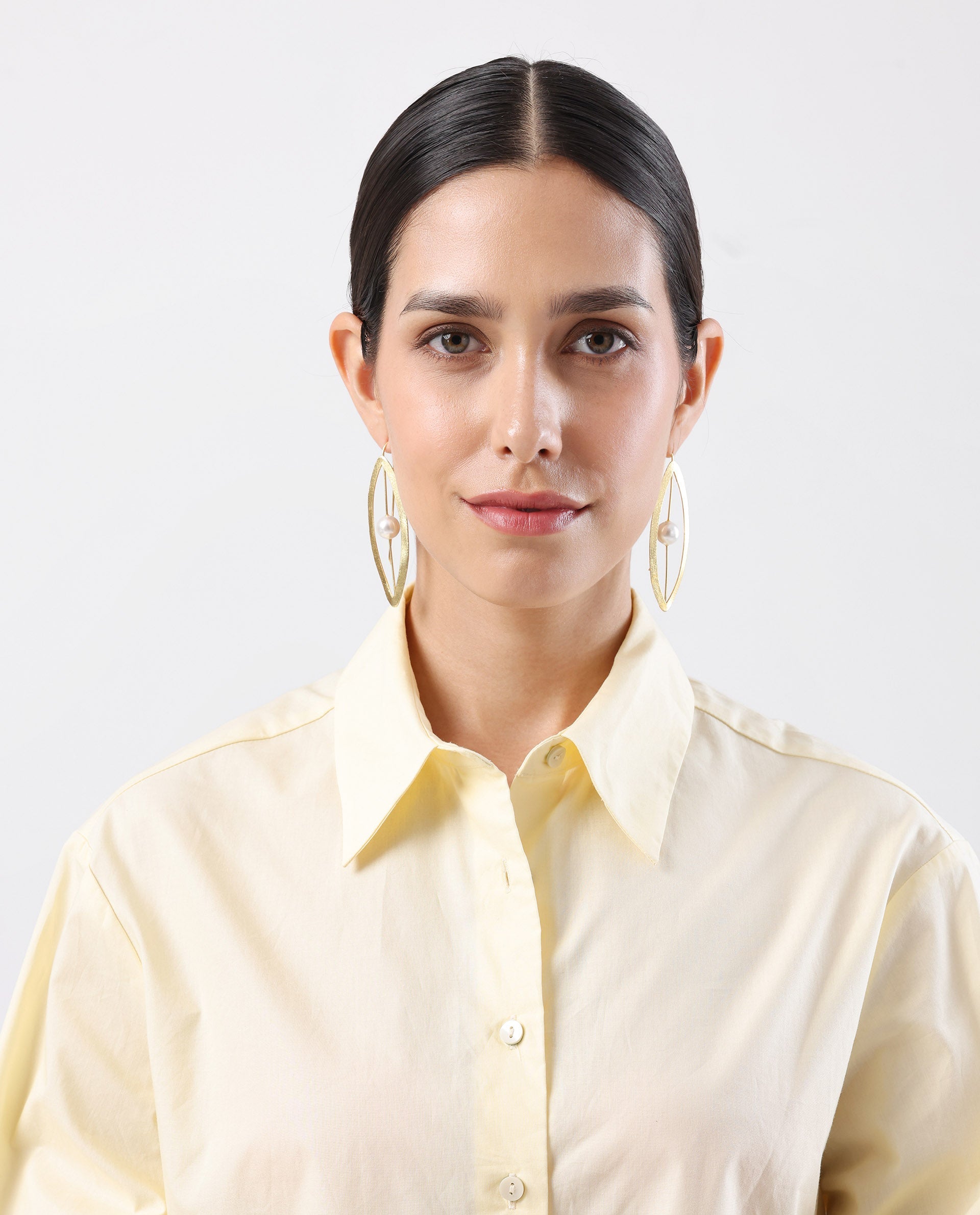 Rareism Women Bold Gold Earring