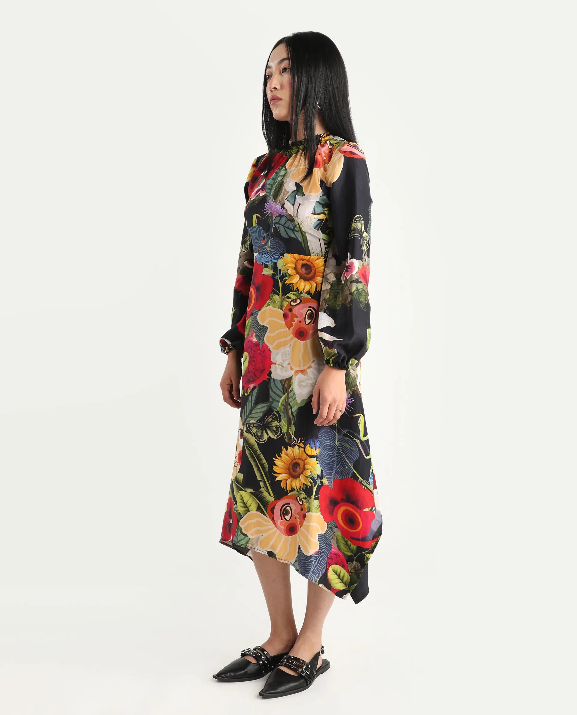 Rareism Women's Bufuz Black Silk Half Sleeve Flared Abstract Print Dress