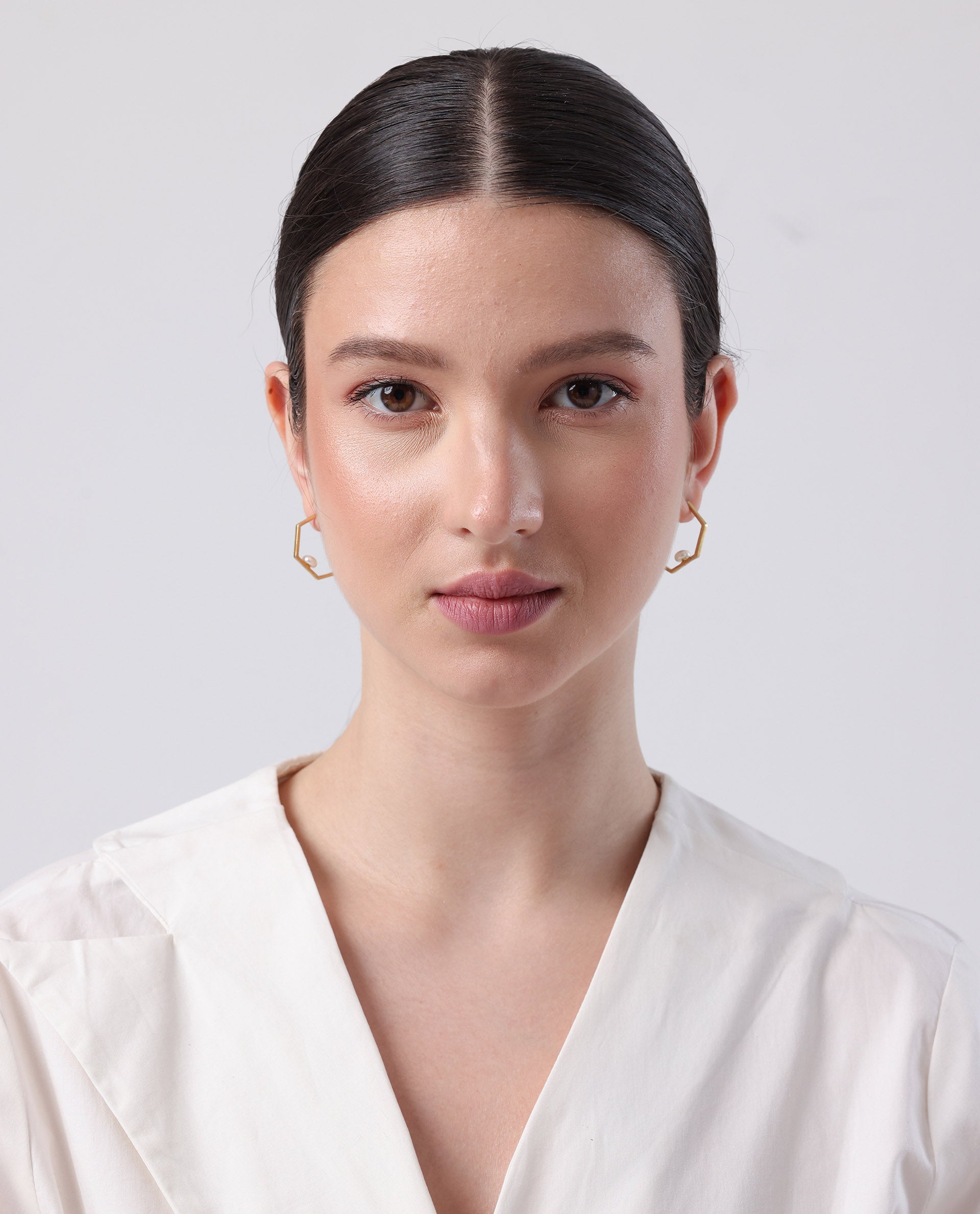 Rareism Women Balance Gold & Pearl Earring