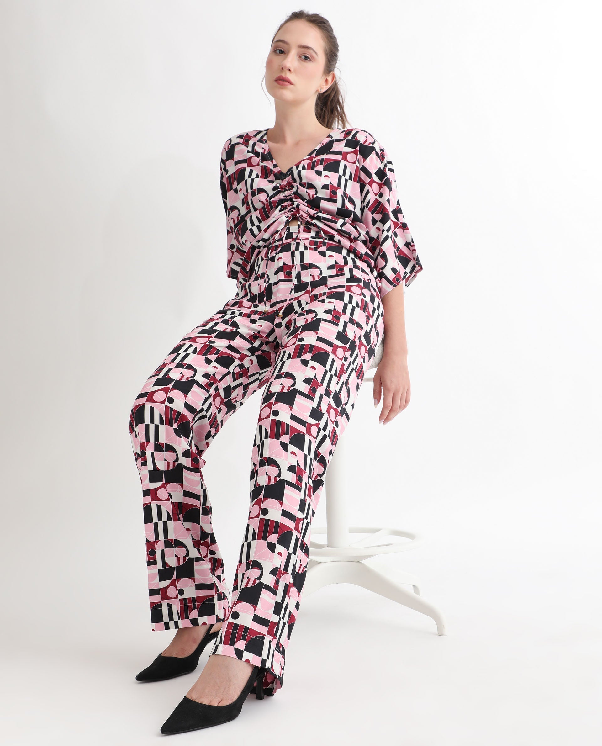 Rareism Women's Cameron Multi Viscose Abstract Print Ankle Length Relaxed Fit Trouser