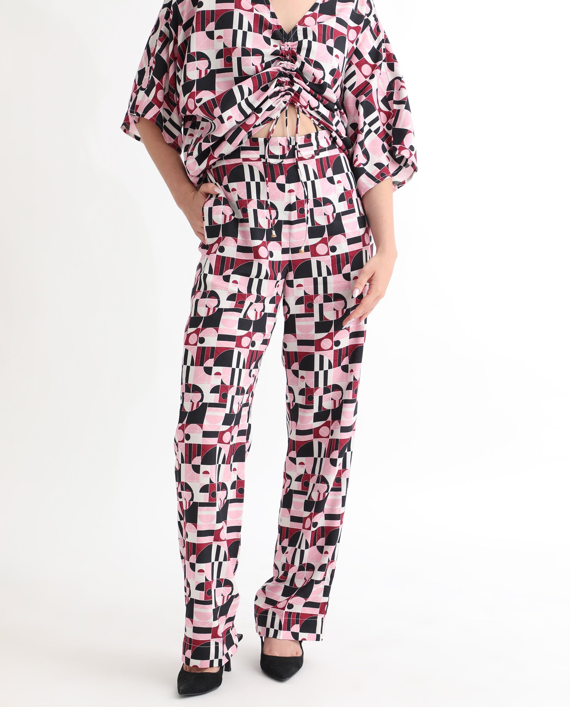 Rareism Women's Cameron Multi Viscose Abstract Print Ankle Length Relaxed Fit Trouser