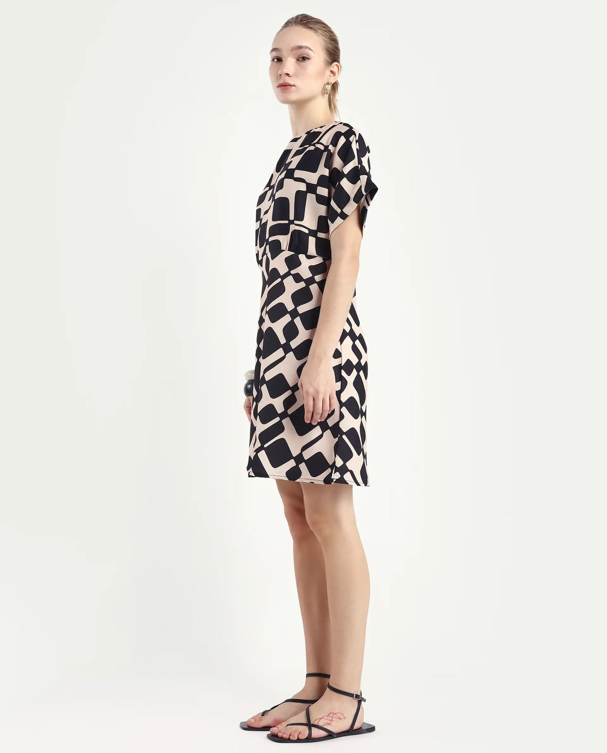Rareism Women's Cancun Black Twill Boat Neck Geometric Print Extended Sleeves Mini Straight Fit Dress