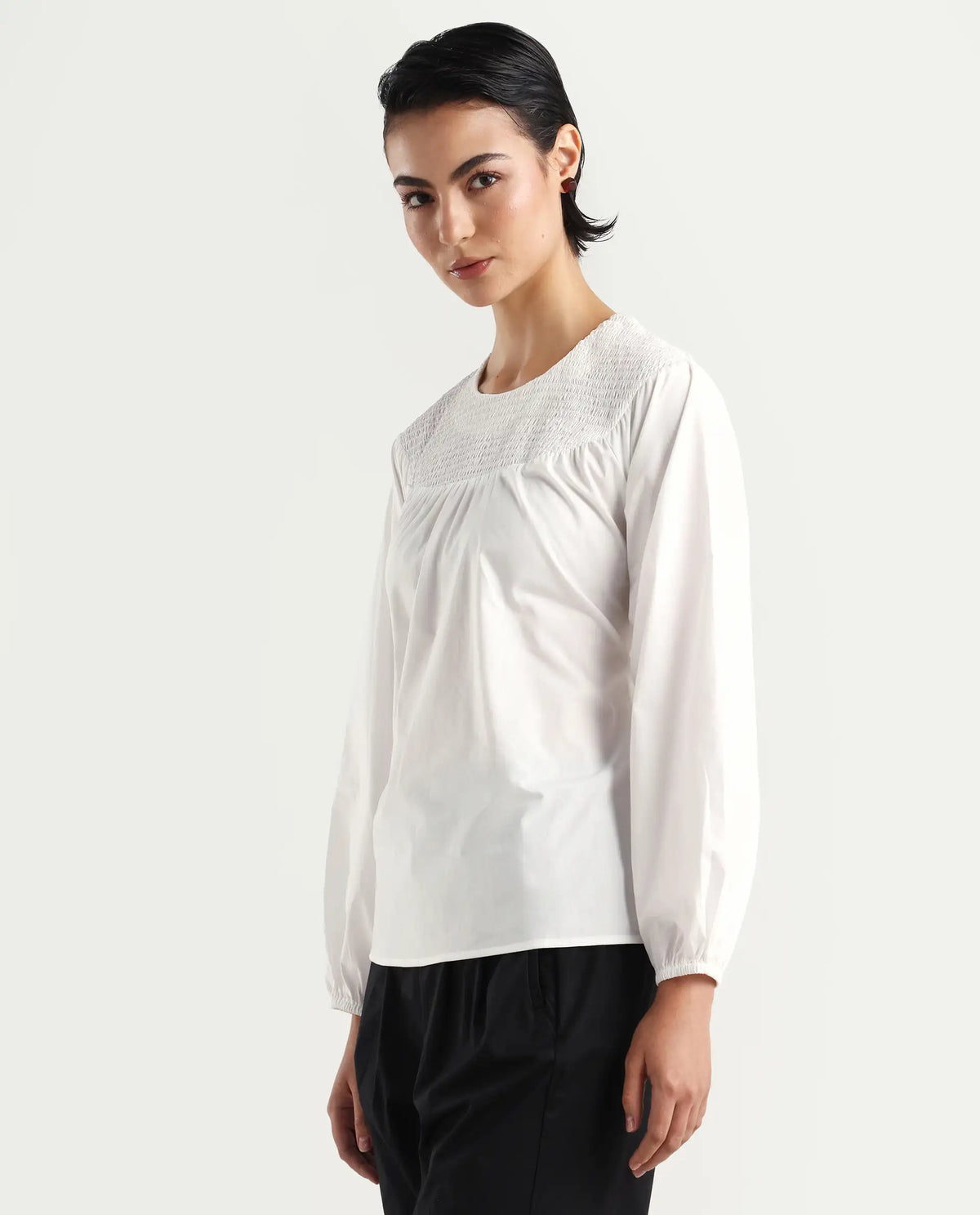 Rareism Women's Cassius White Cotton Crew Neck Plain Volume Sleeve Regular Fit Top