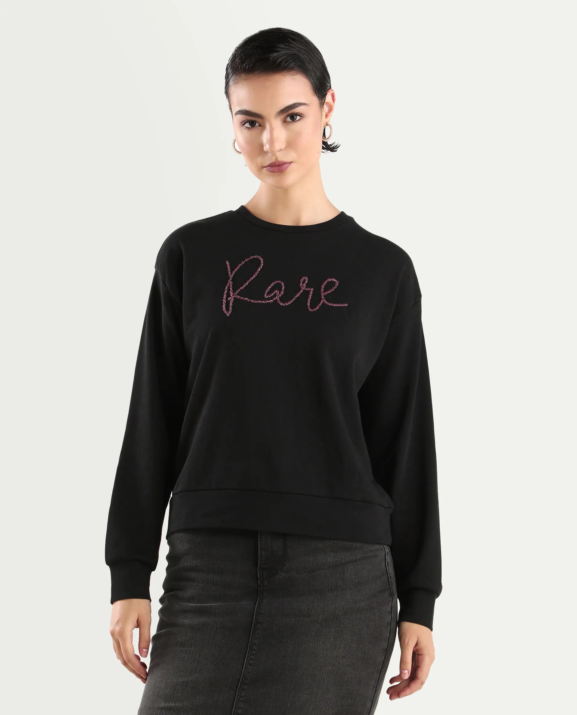 Rareism Women's Chant Black Cotton Blend Crew Neck Plain Relaxed Fit Sweatshirt