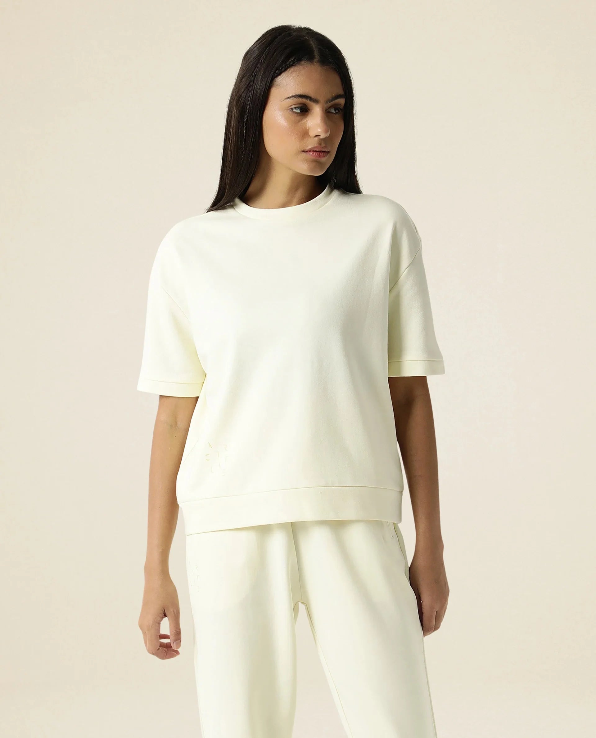 Rareism Women's Medium Weight Terry 290 Gsm Cotton Crew Neck Plain Relaxed Fit Sweat Tee