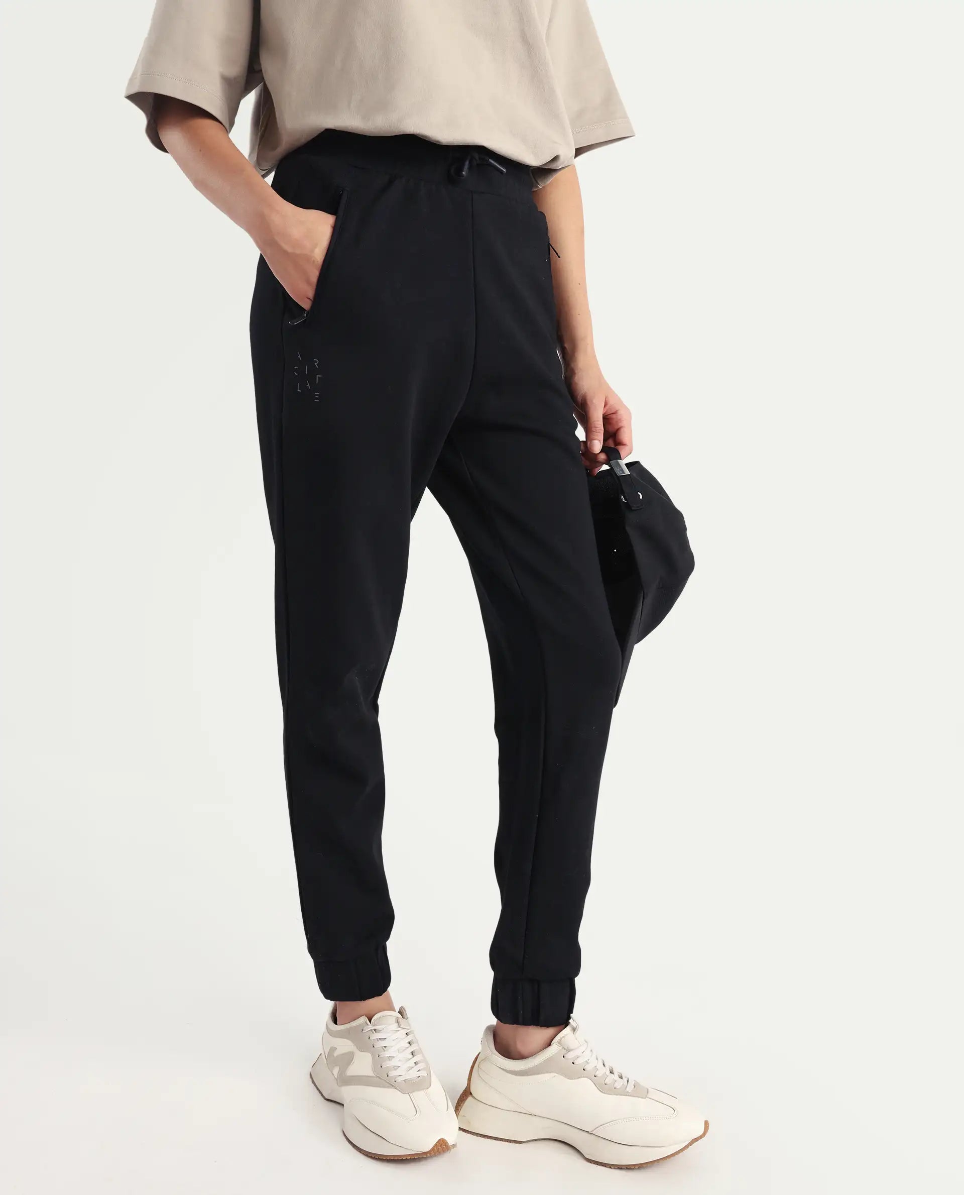 Rareism Women's Heavy Weight Interlock 340 Gsm Cotton Blend Plain Ankle Length Relaxed Fit Track Pant