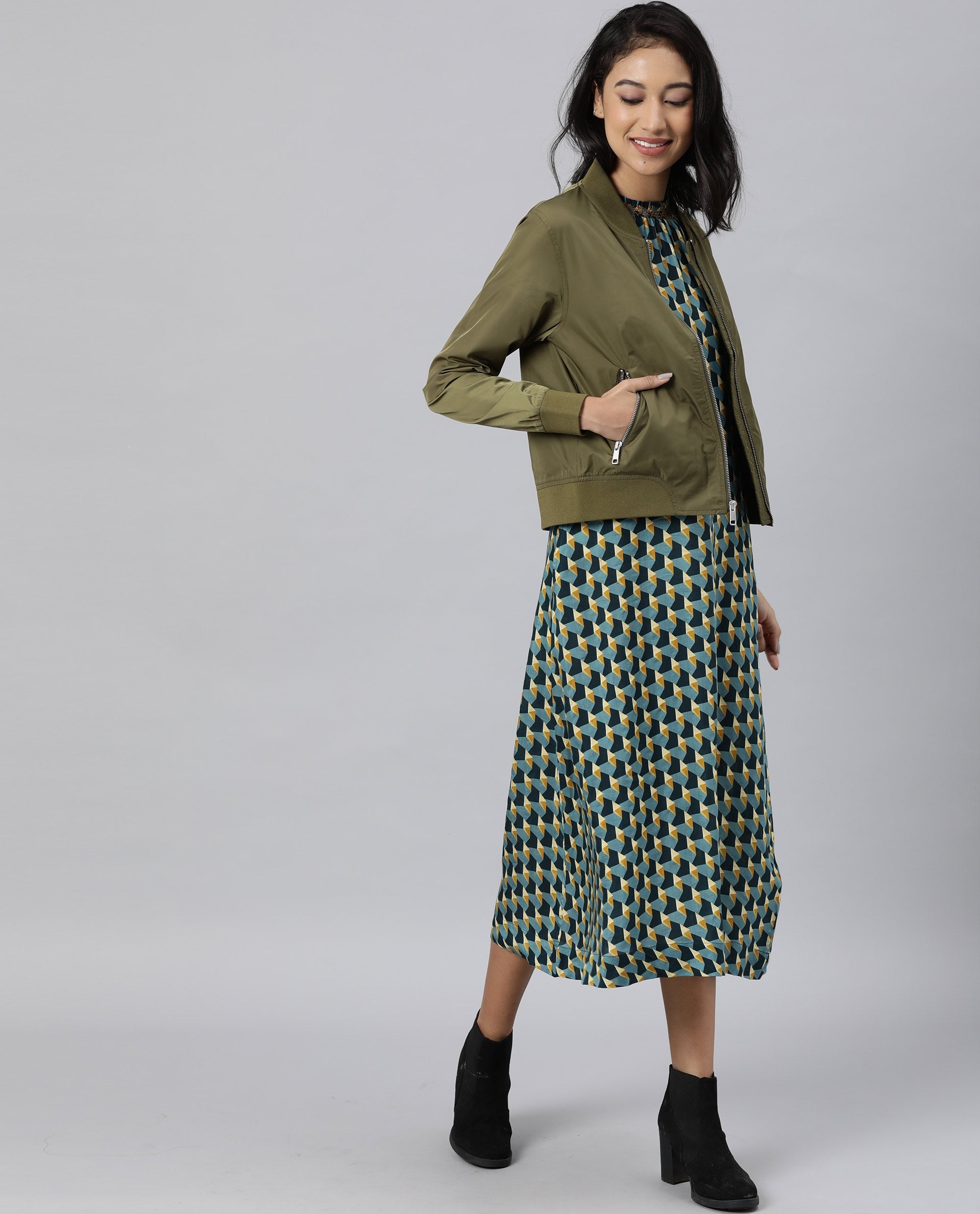 Rareism Women Dandra Green Jacket Full Sleeves Solid