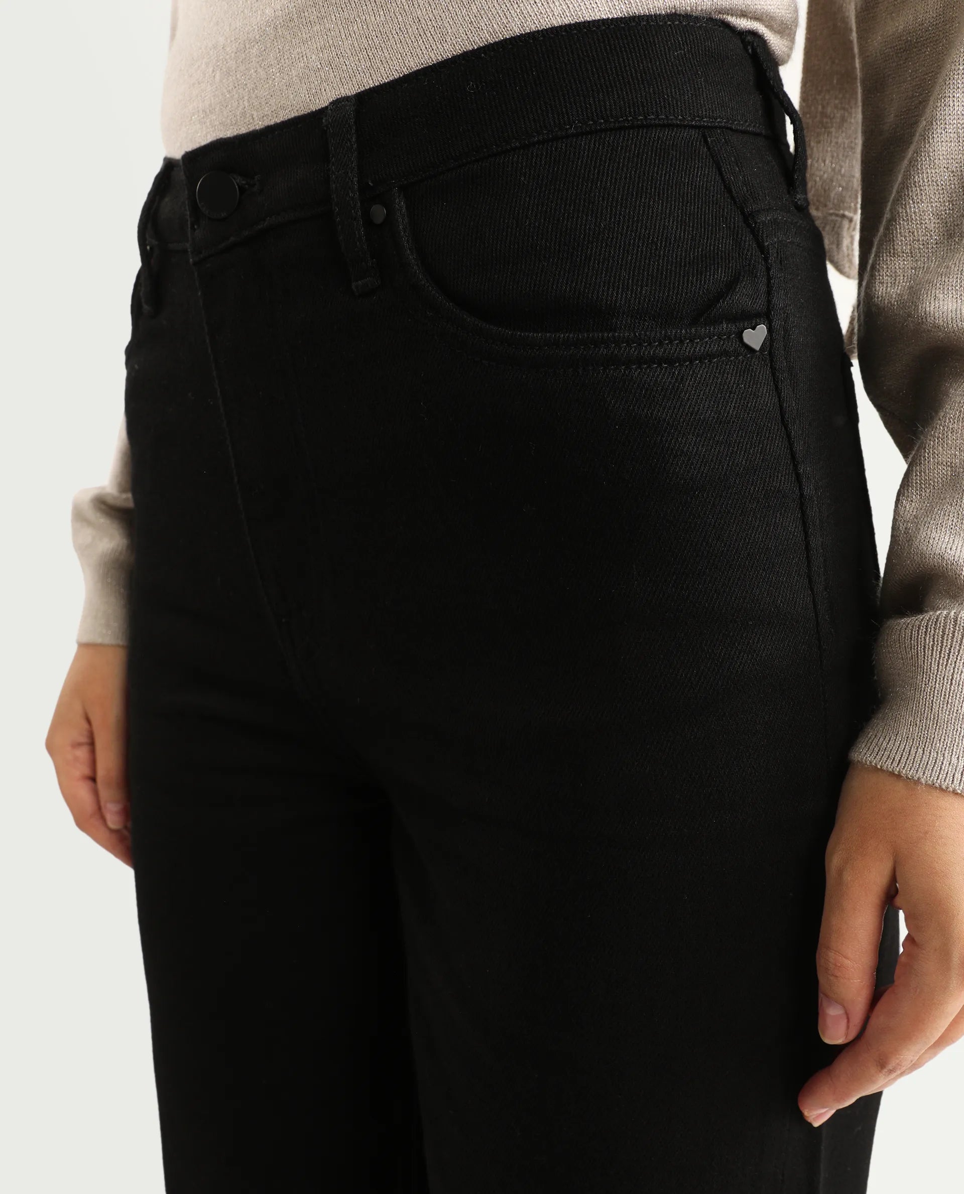 Rareism Women's Denmy Black Cotton Straight Plain Jeans