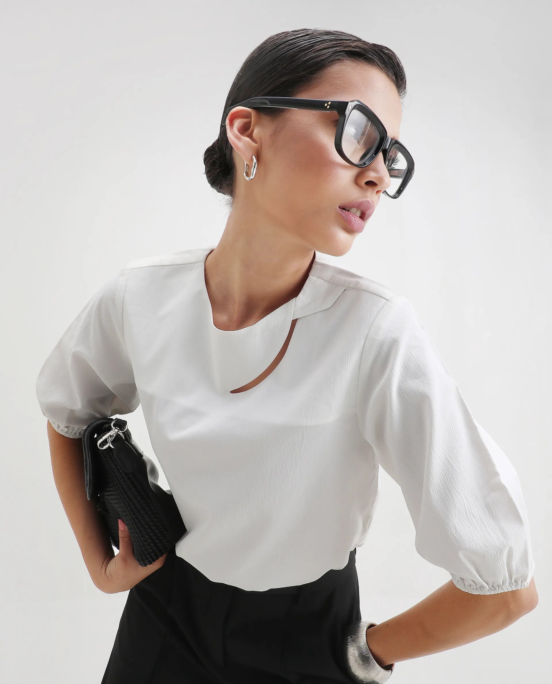 Rareism Women's Dionysus White Polyester Blend Crew Neck Plain Crop Regular Fit Top