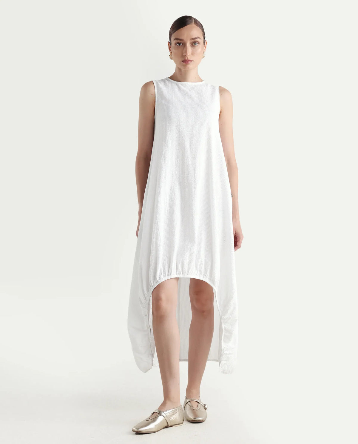 Rareism Women's Divan White Cotton Crew Neck Plain Sleeveless Midi Balloon Dress