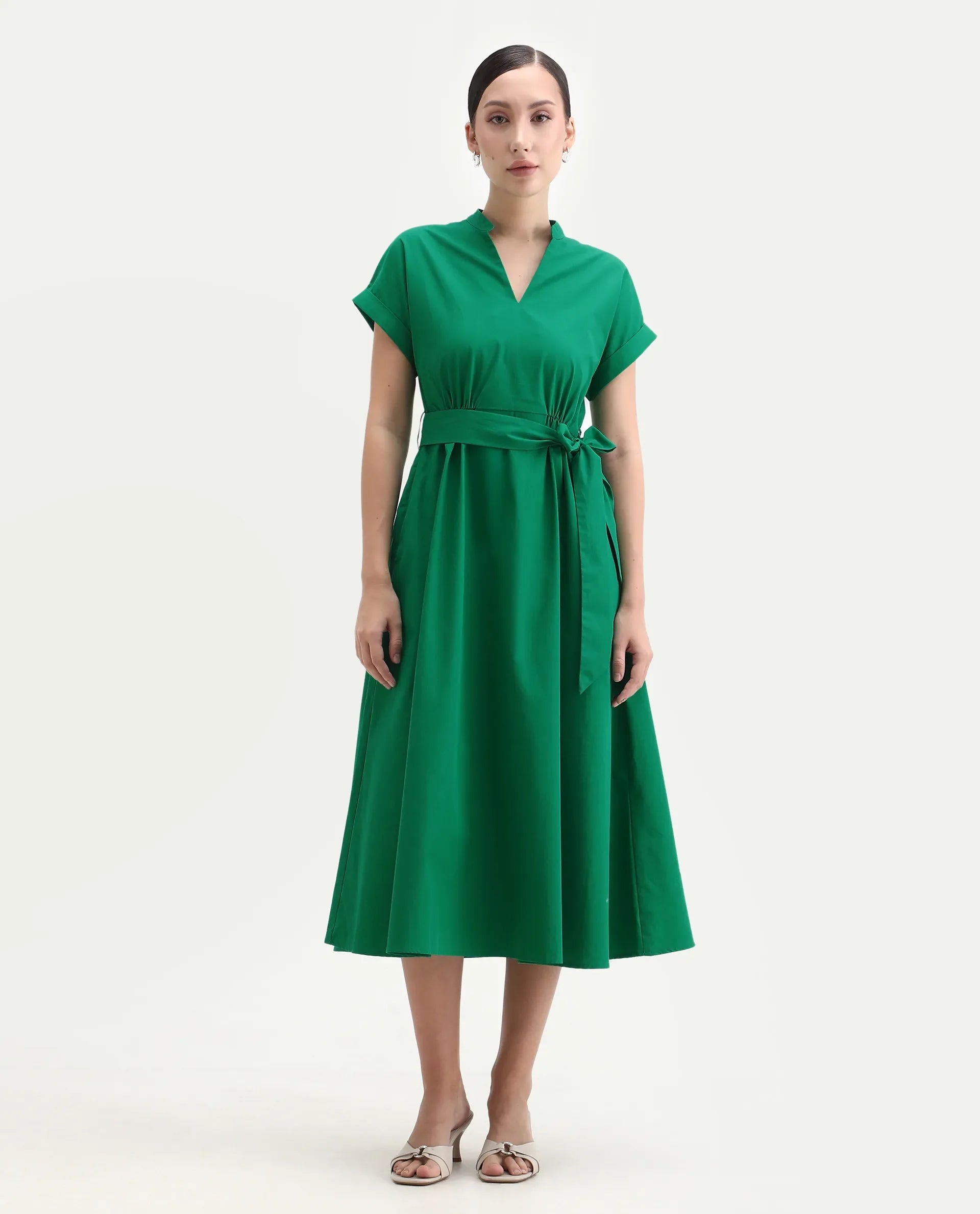 Rareism Women's Eleri Green Cotton Extended Sleeves Mandarin Collar A-Line Fit Plain Midi Dress