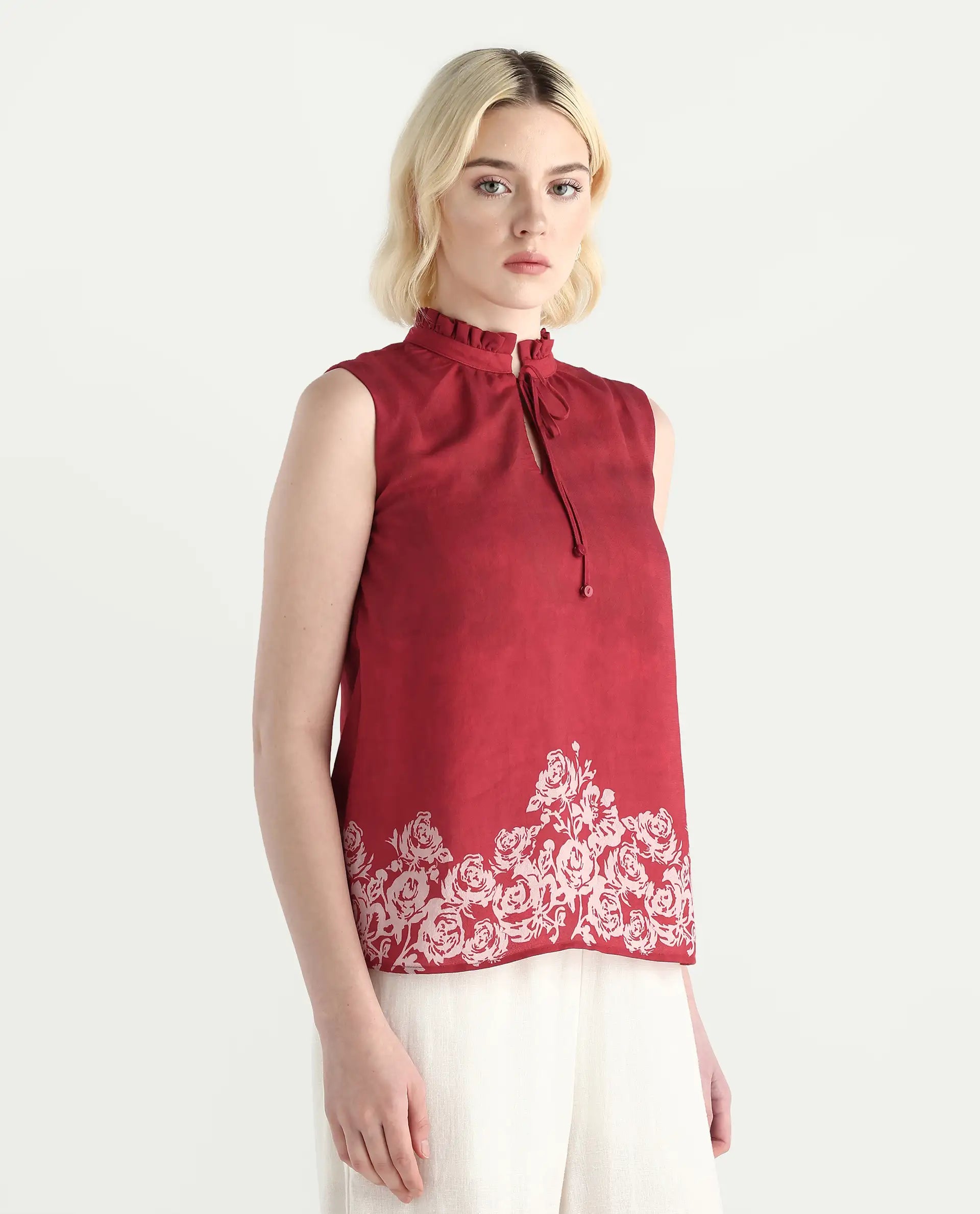 Rareism Women's Elfin Red Polyester Sleeveless Mandarin Collar Regular Fit Top