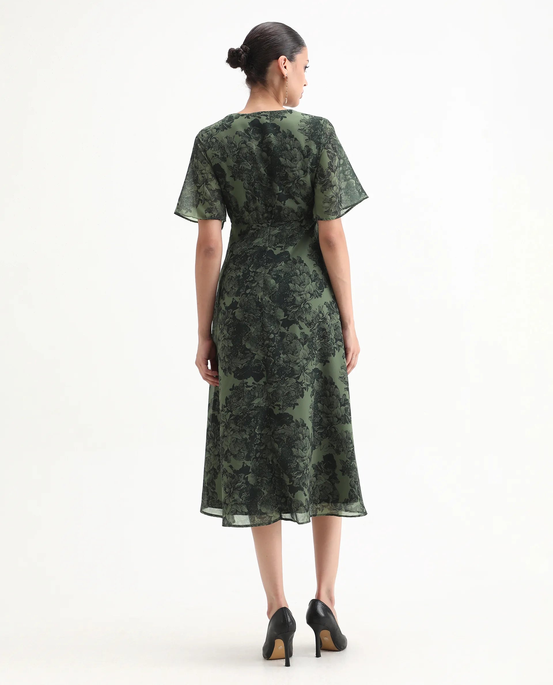 Rareism Women's Elgon Dark Green Polyester V-Neck Flared Floral Print Midi Dress