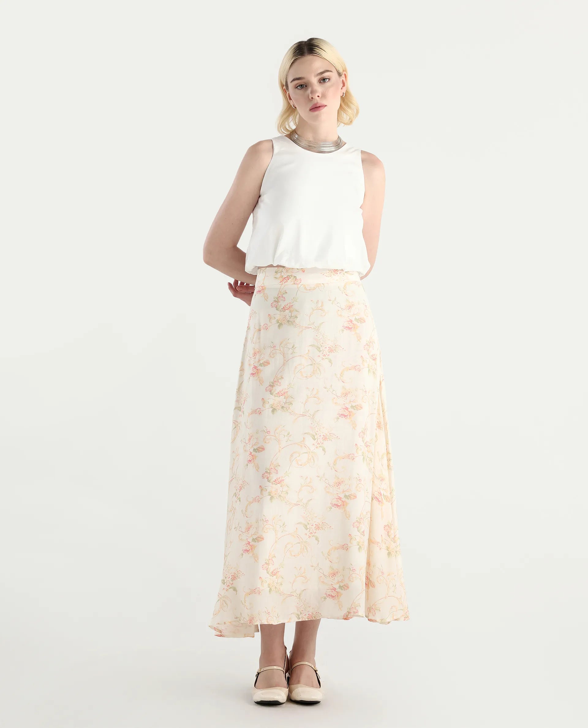 Rareism Women's Eptic White Cotton Blend Plain Sleeveless Crop Regular Fit Top