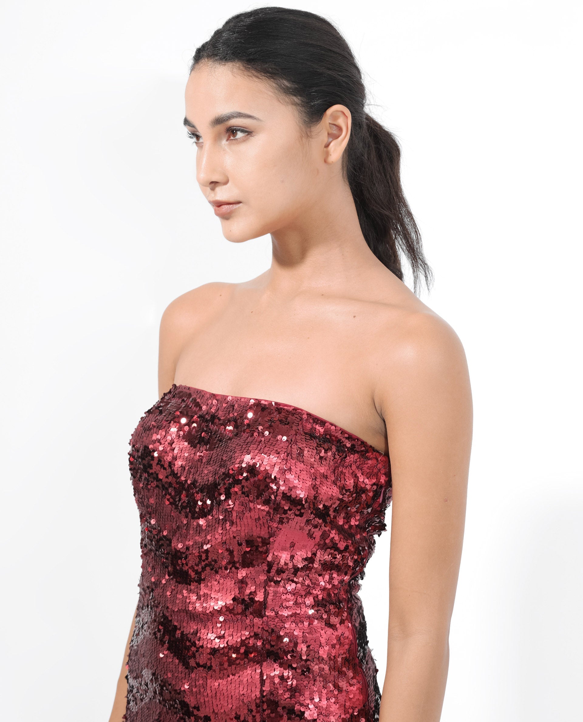 Rareism Women's Eve Sheen Red Polyester Tube Neck Sequined Sleeveless Midi Regular Fit Dress