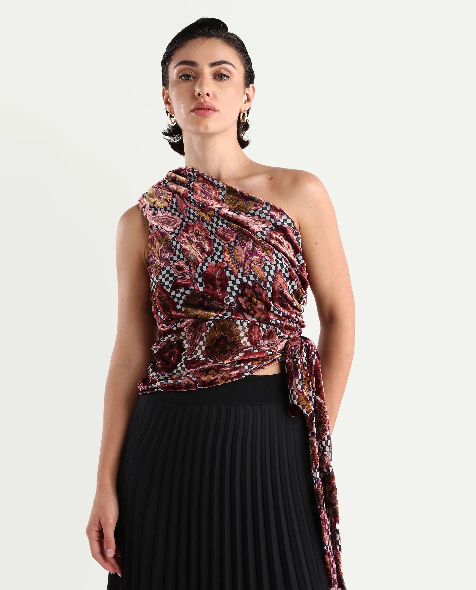 Rareism Women's Fertin Multi Polyester One Shoulder Floral Print Sleeveless Regular Fitted Top