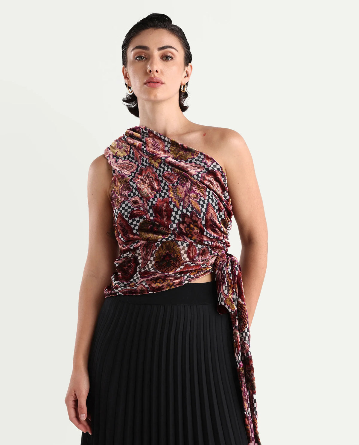 Rareism Women's Fertin Multi Polyester One Shoulder Floral Print Sleeveless Regular Fitted Top