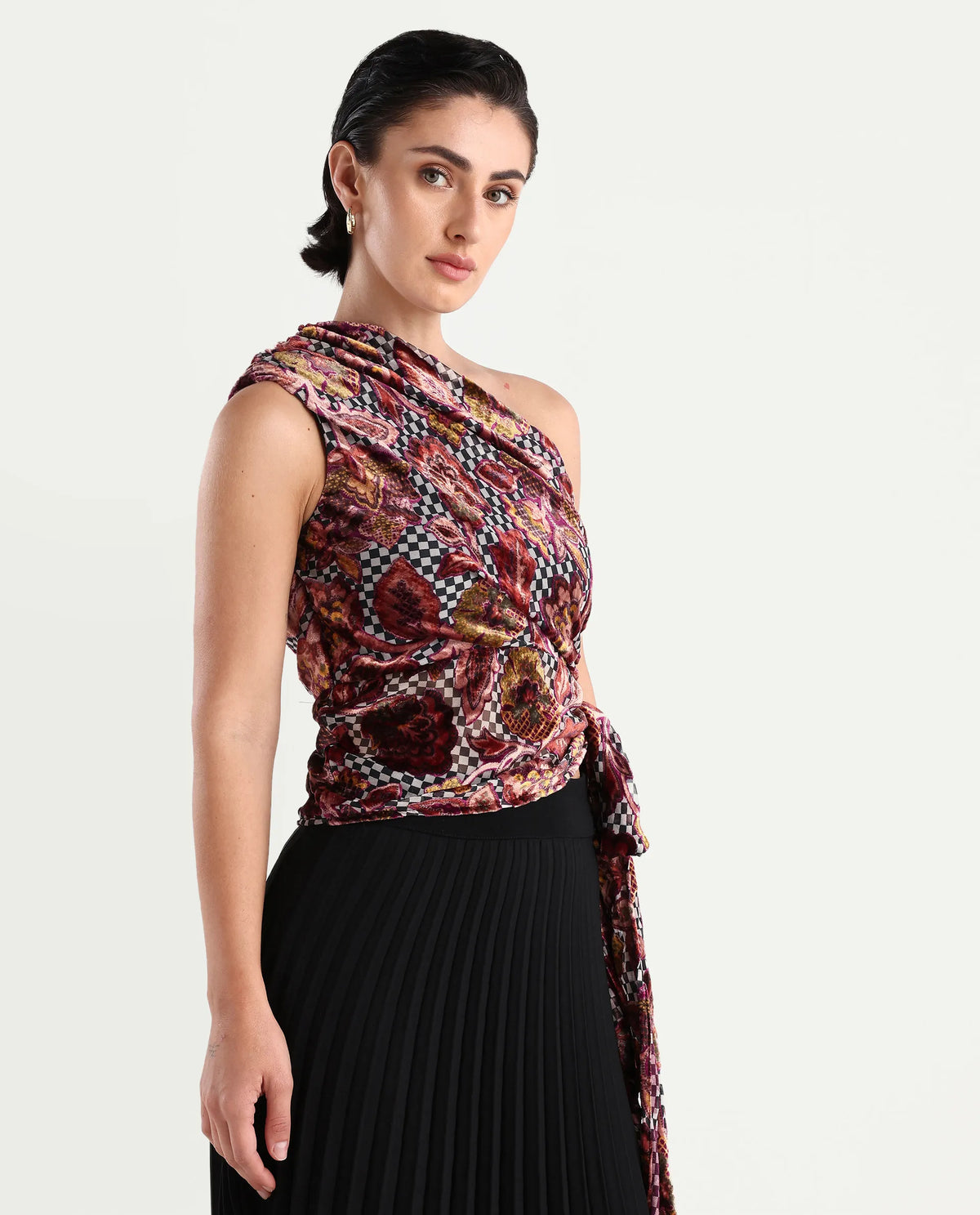 Rareism Women's Fertin Multi Polyester One Shoulder Floral Print Sleeveless Regular Fitted Top
