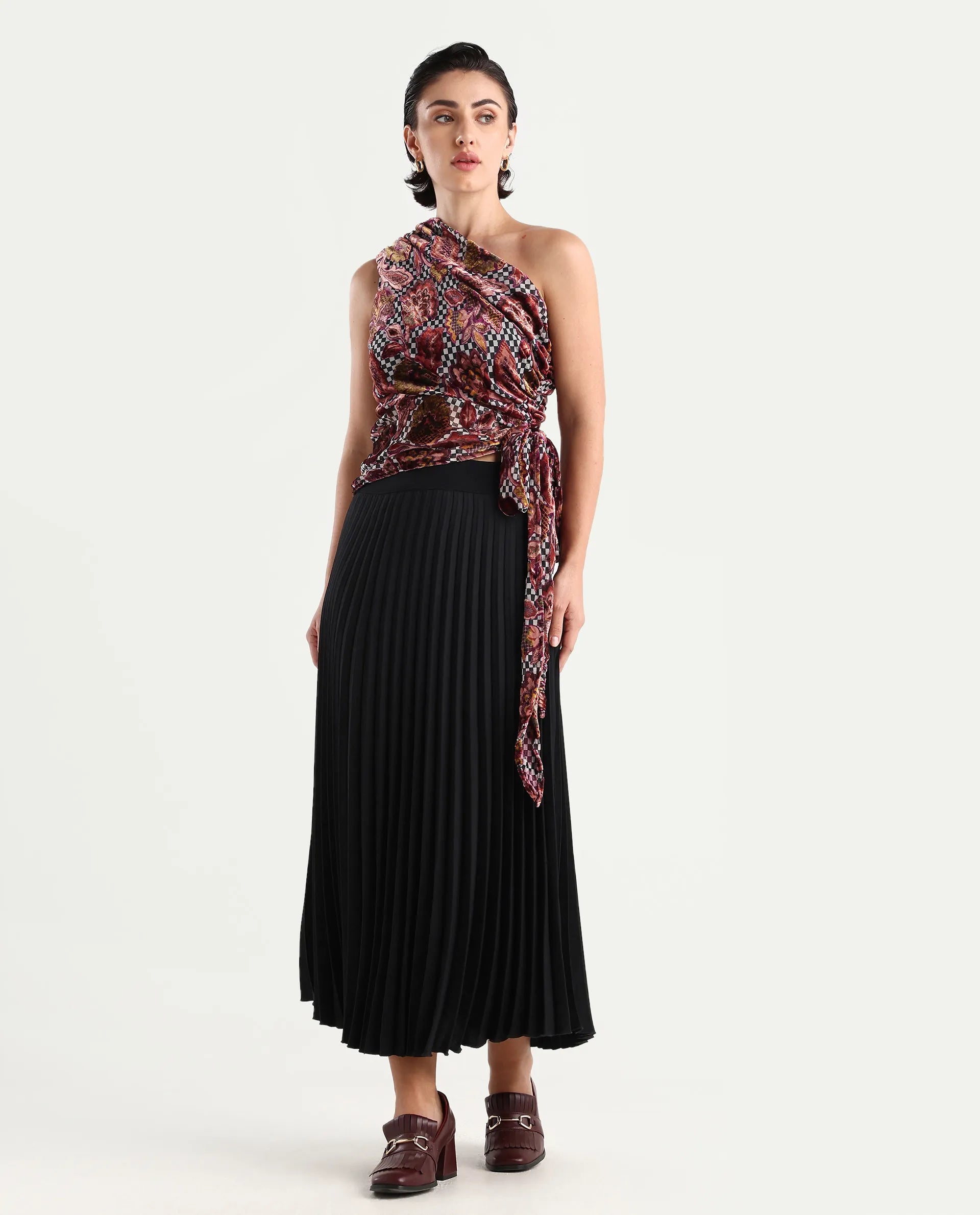 Rareism Women's Fertin Multi Polyester One Shoulder Floral Print Sleeveless Regular Fitted Top