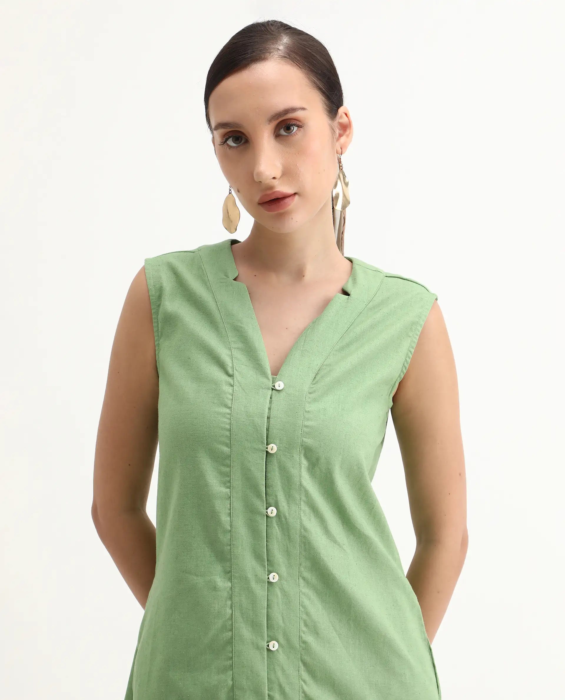 Rareism Women's Foream Pastel Green Linen Blend V-Neck Plain Sleeveless Midi A-Line Dress