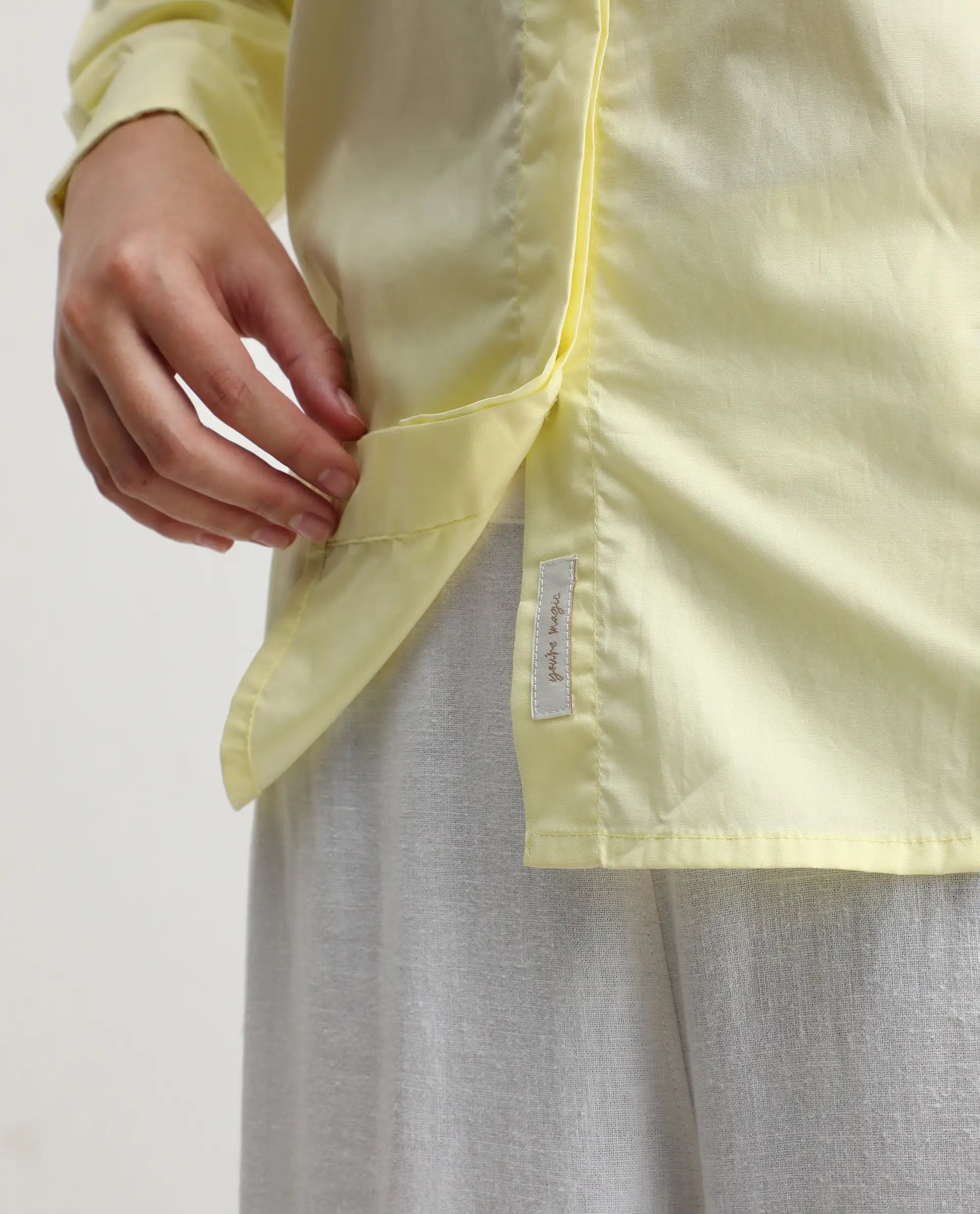 Rareism Women's Fuhu Yellow Cotton Spread Collar Plain Cuffed Sleeve Regular Fit Shirt