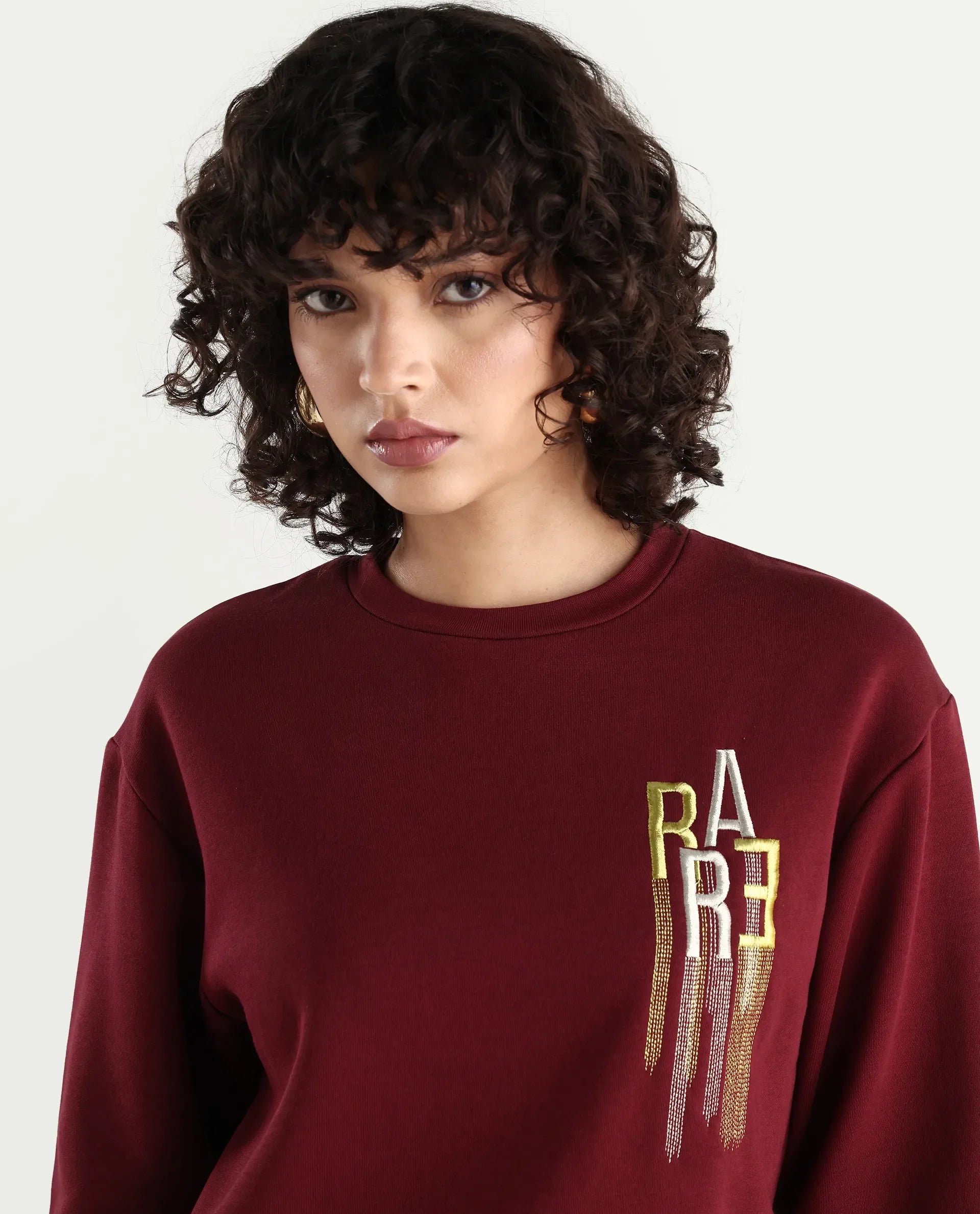 Rareism Women's Geldia Maroon Cotton Blend Crew Neck Graphic Print Relaxed Fit Sweatshirt