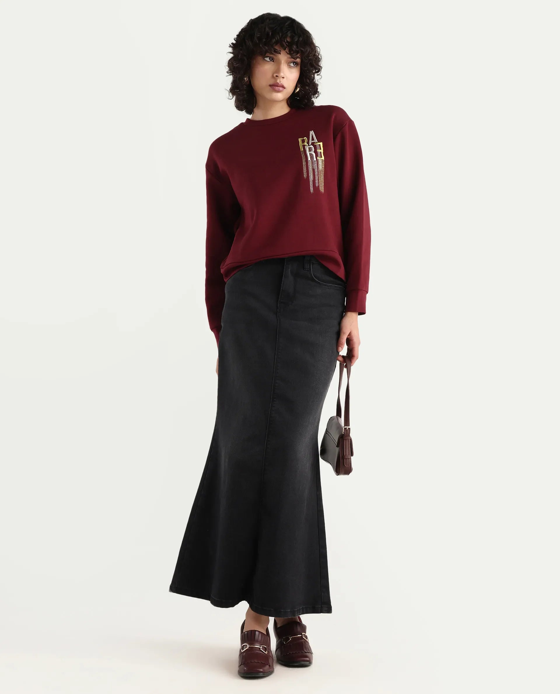 Rareism Women's Geldia Maroon Cotton Blend Crew Neck Graphic Print Relaxed Fit Sweatshirt