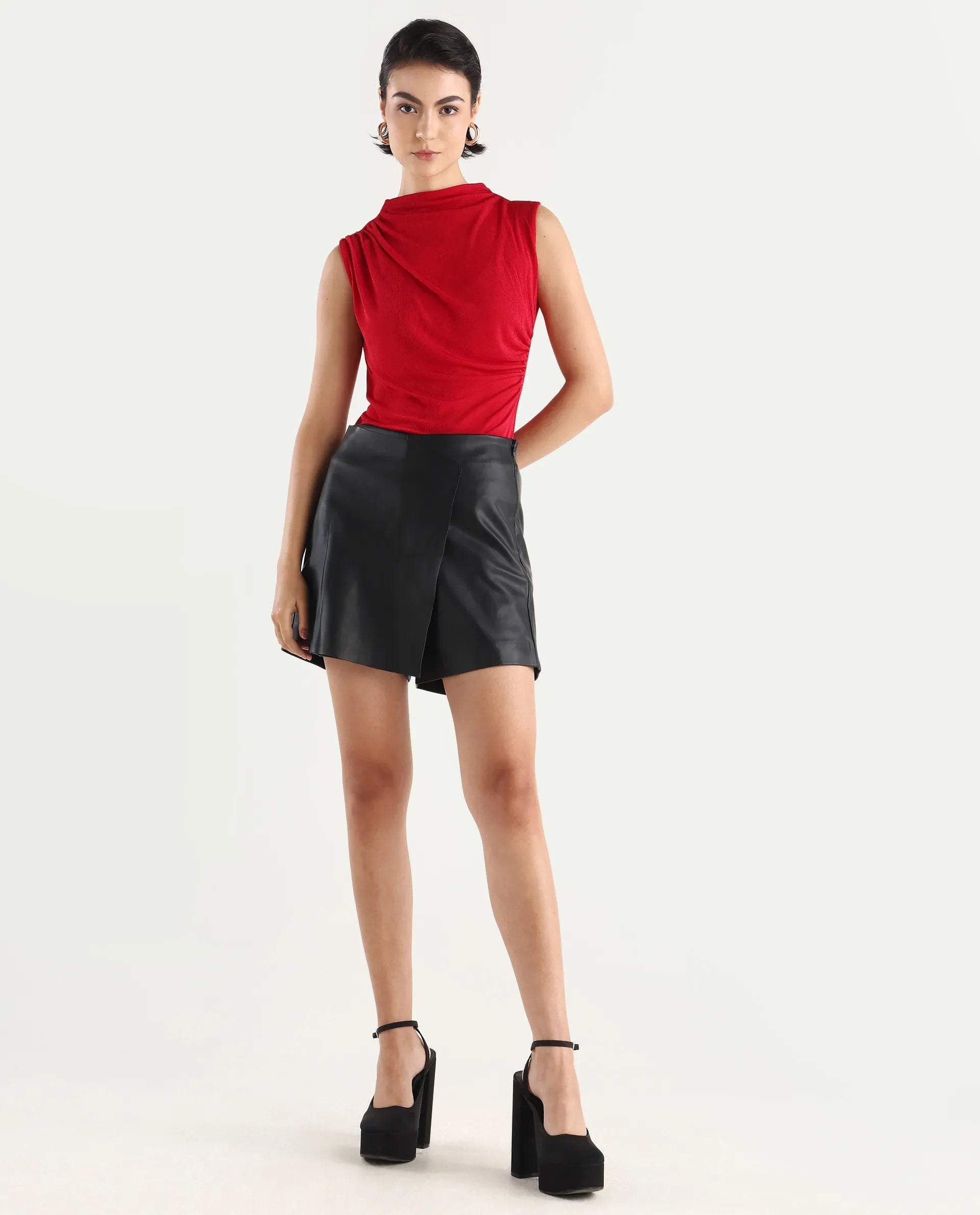 Rareism Women's Gerro Black Polyester Plain Mini Regular Fit Skirt