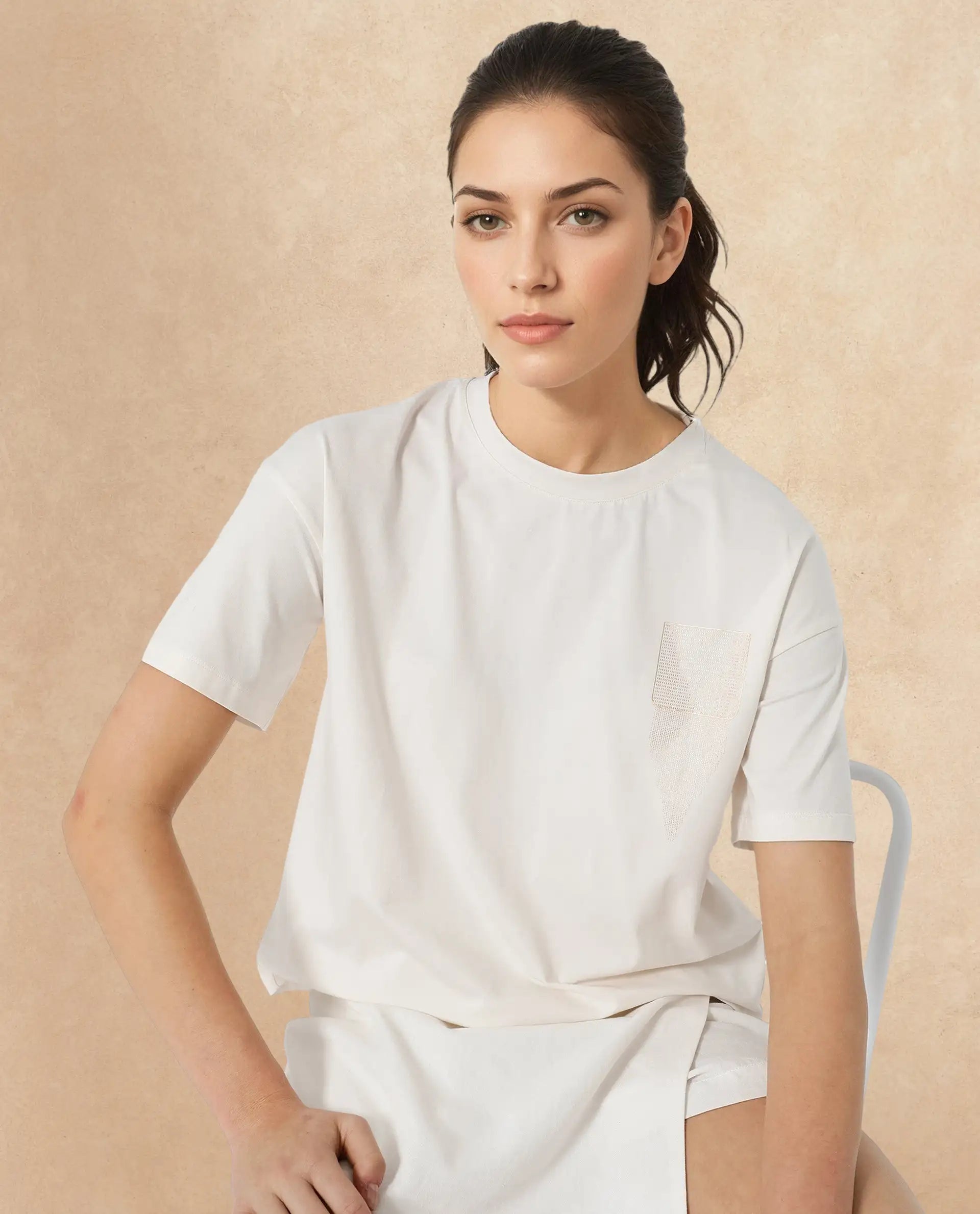 Rareism Women's Glondit Off White Cotton Blend Crew Neck Graphic Print Boxy Fit T-Shirt