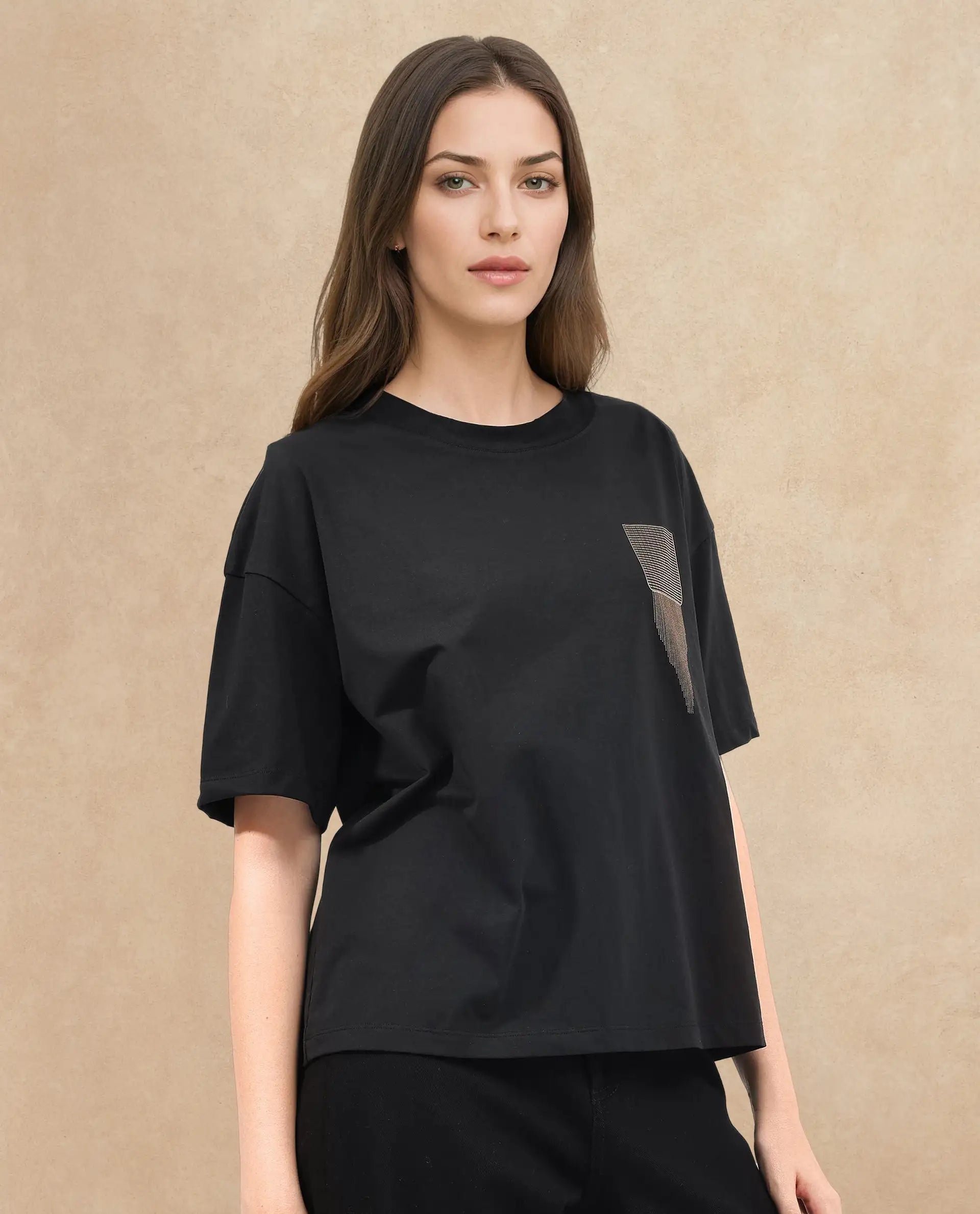 Rareism Women's Glondit Black Cotton Blend Crew Neck Graphic Print Boxy Fit T-Shirt