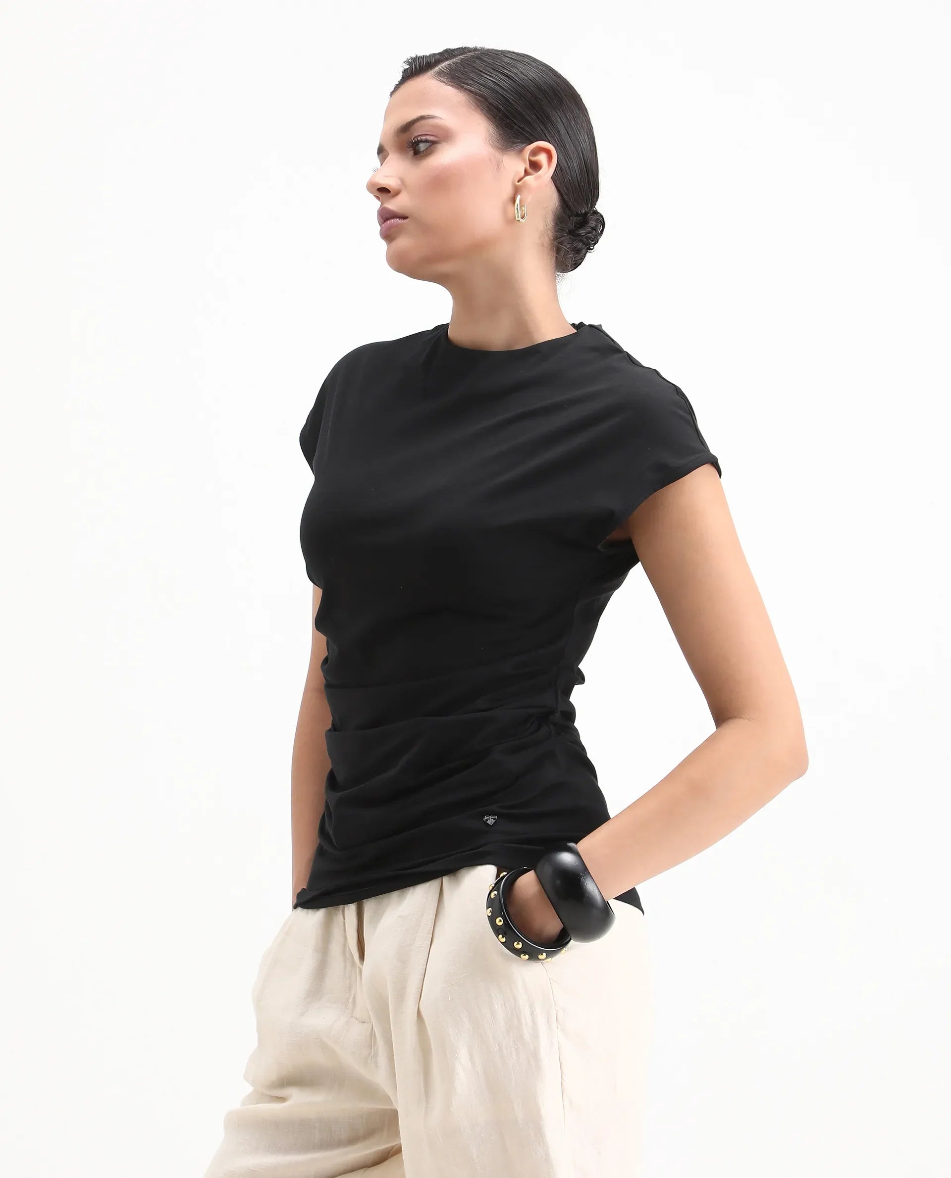 Rareism Women's Granden Black Cotton Crew Neck Plain Extended Sleeves Regular Fit Top