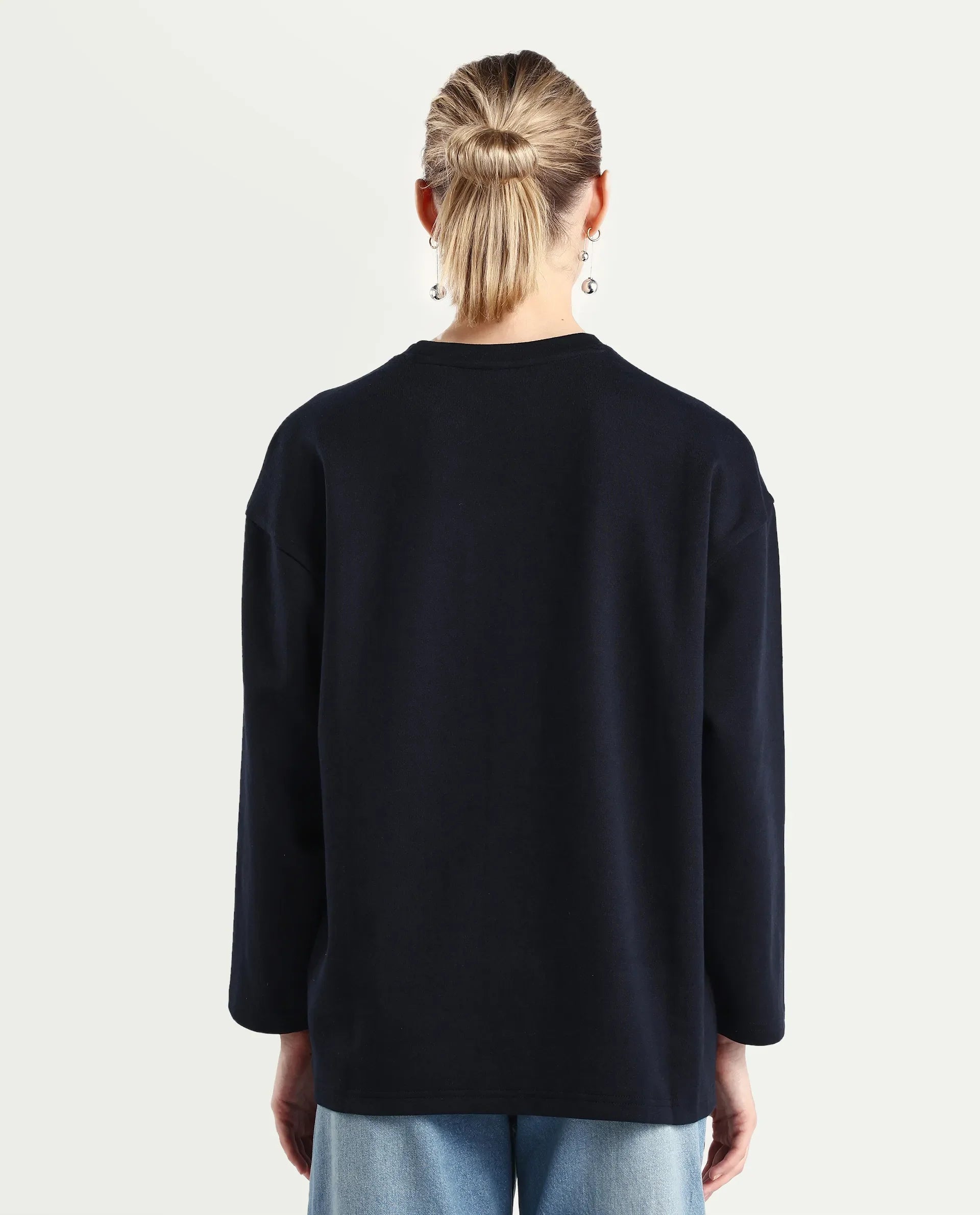 Rareism Women's Gravity Black Cotton Blend Crew Neck Plain Hip Length Relaxed Fit Sweatshirt