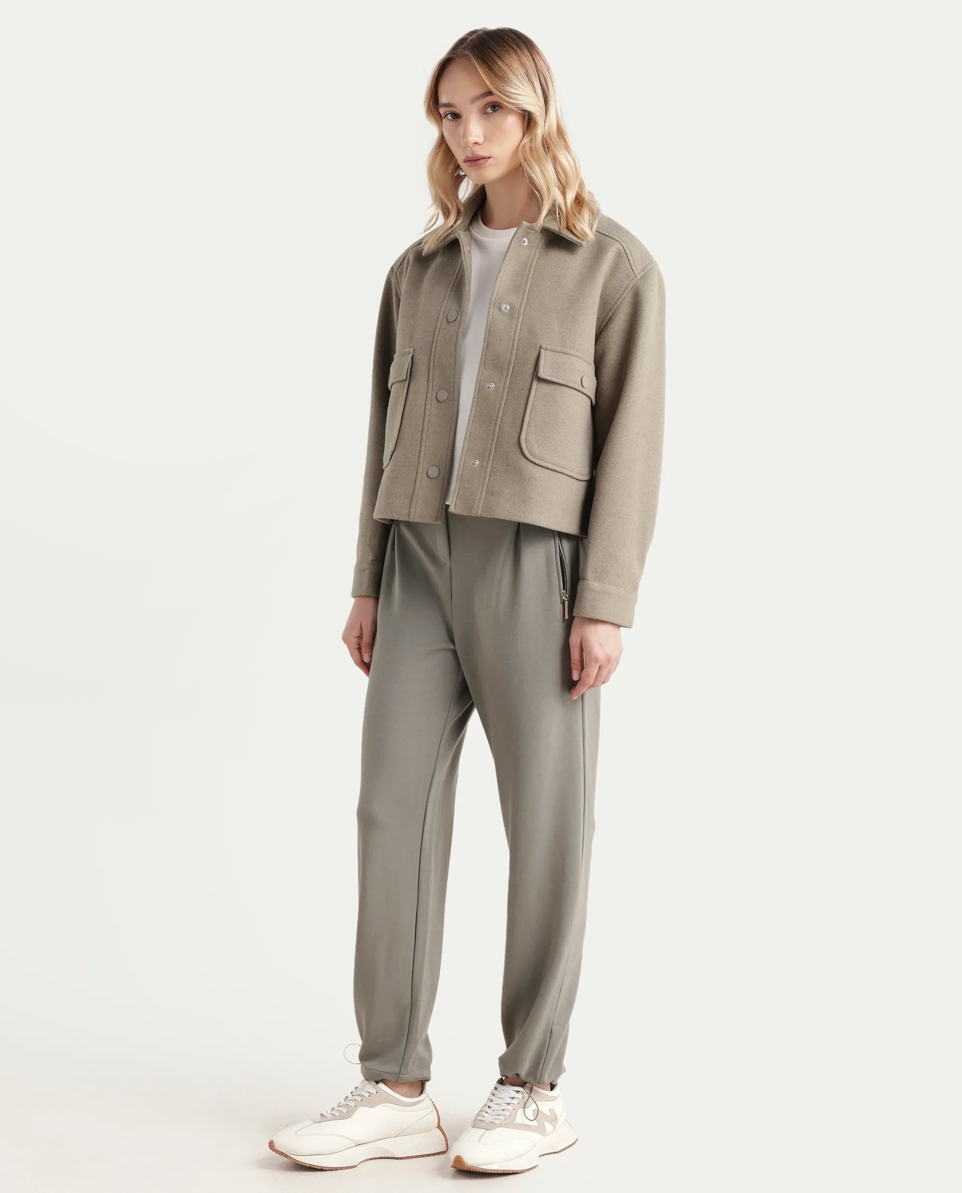 Rareism Women's Gumushane Green Modal Blend Plain Ankle Length Straight Fit Track Pant