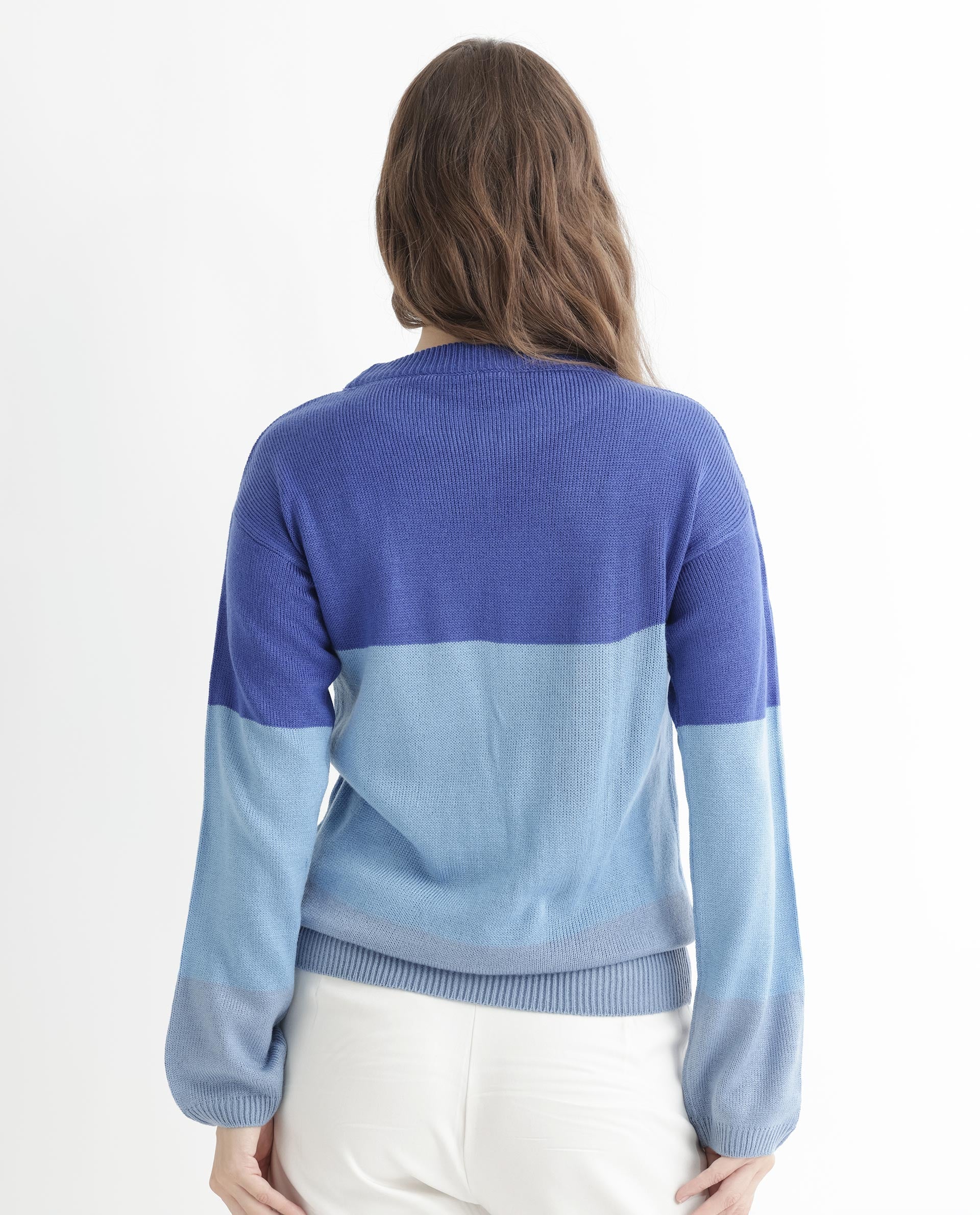 Rareism Women's Hampshire Blue Acrylic Crew Neck Color Block Relaxed Fit Sweater